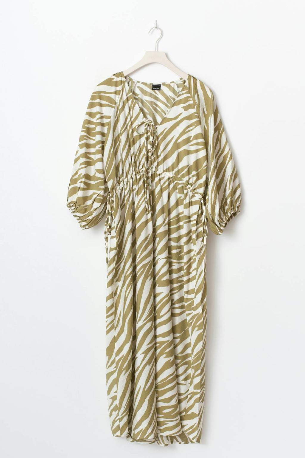 Maxi lacing dress
