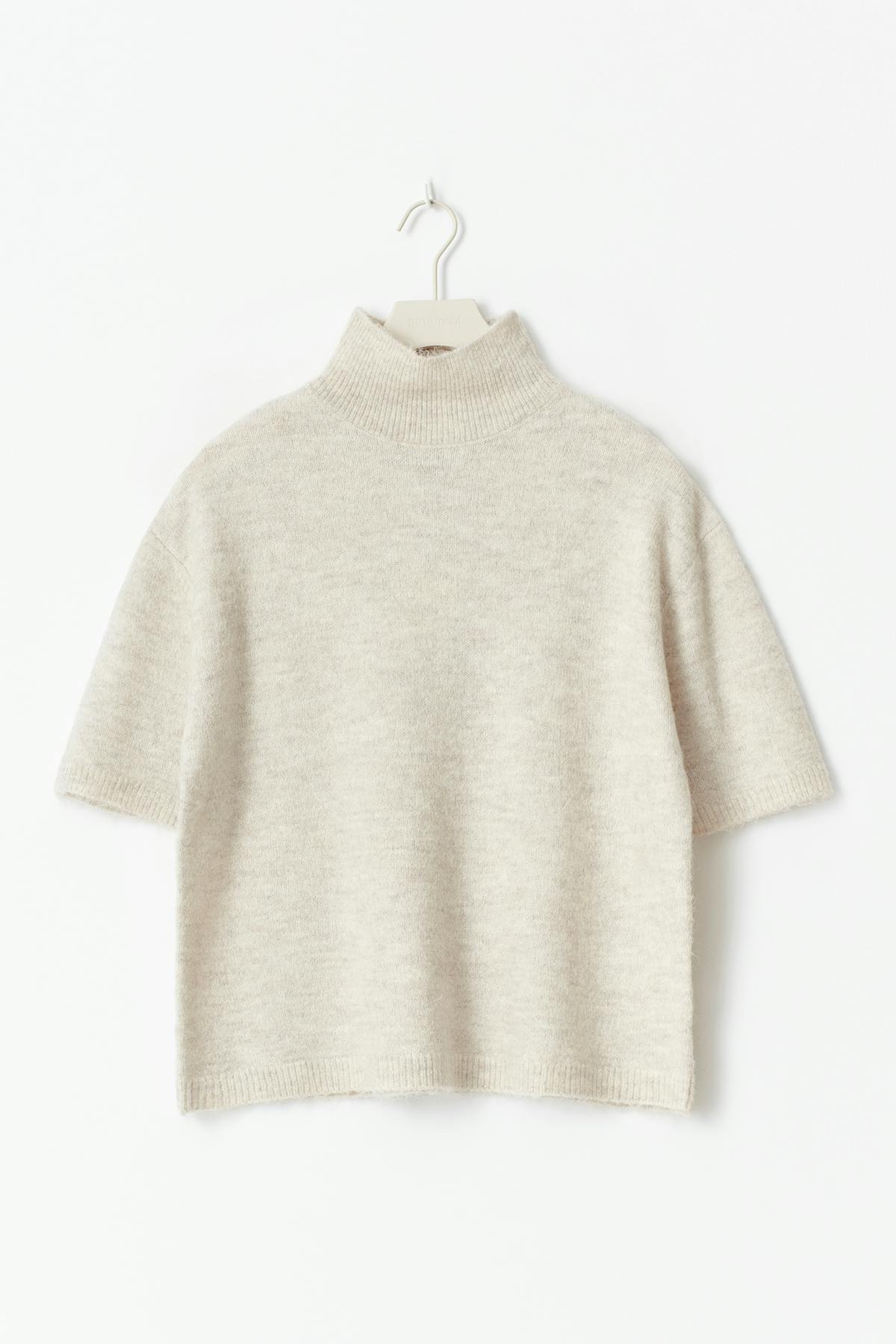 Funnel neck knitted top