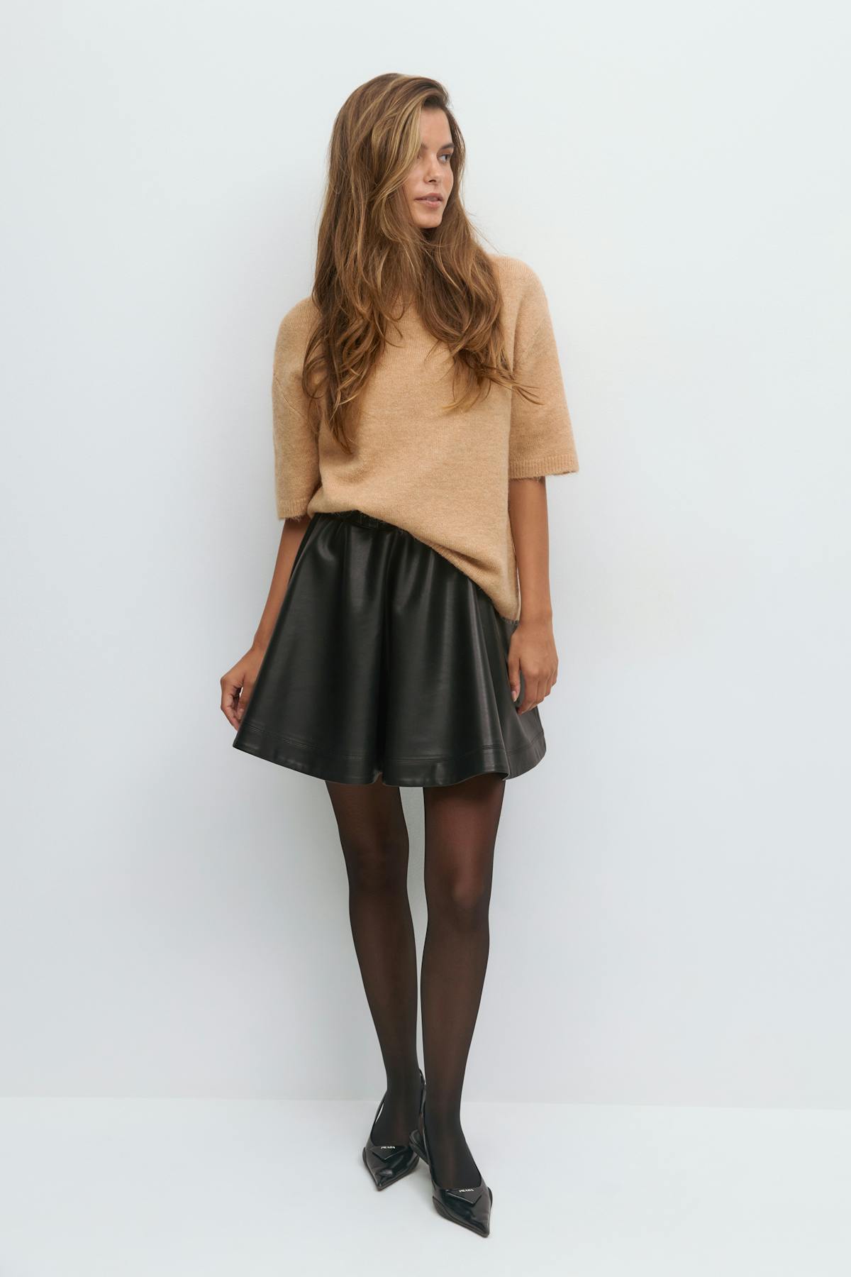 Funnel neck knitted top