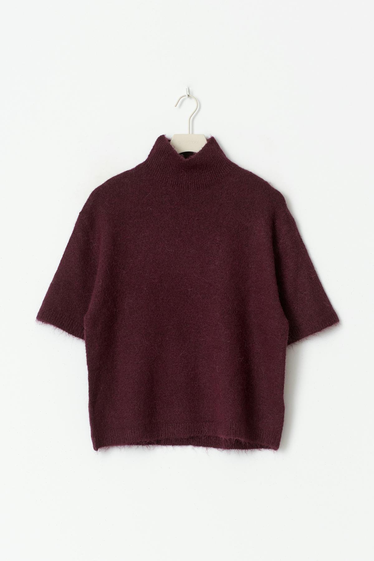 Funnel neck knitted top