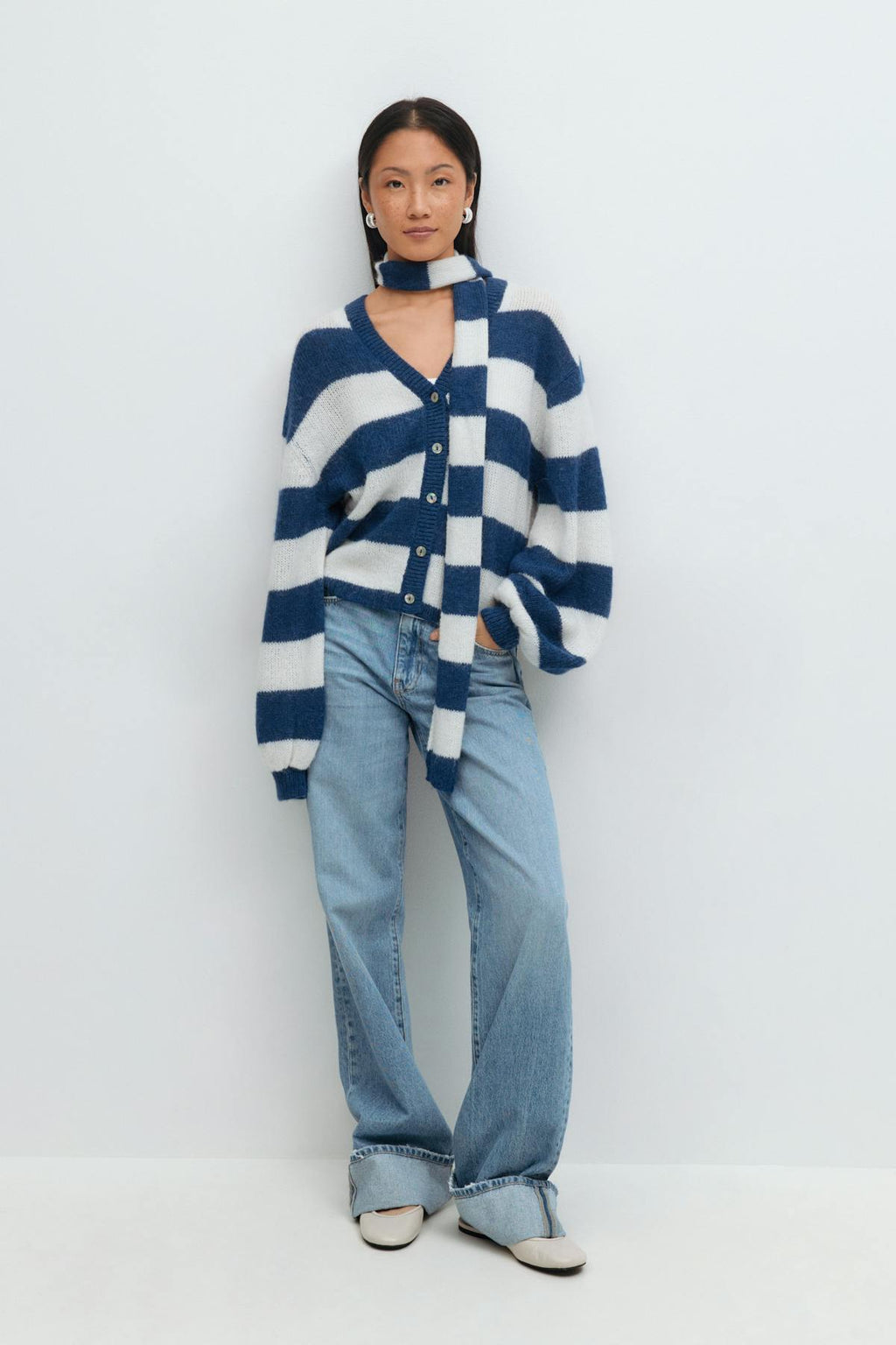 Chunky knitted cardigan