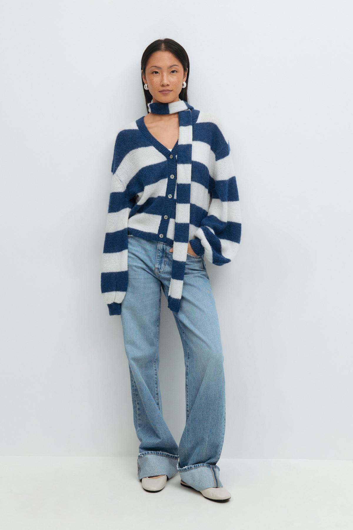 Chunky knitted cardigan