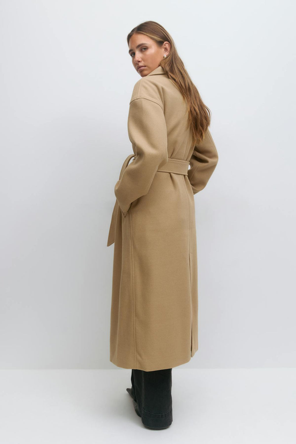 Shawl collar long coat
