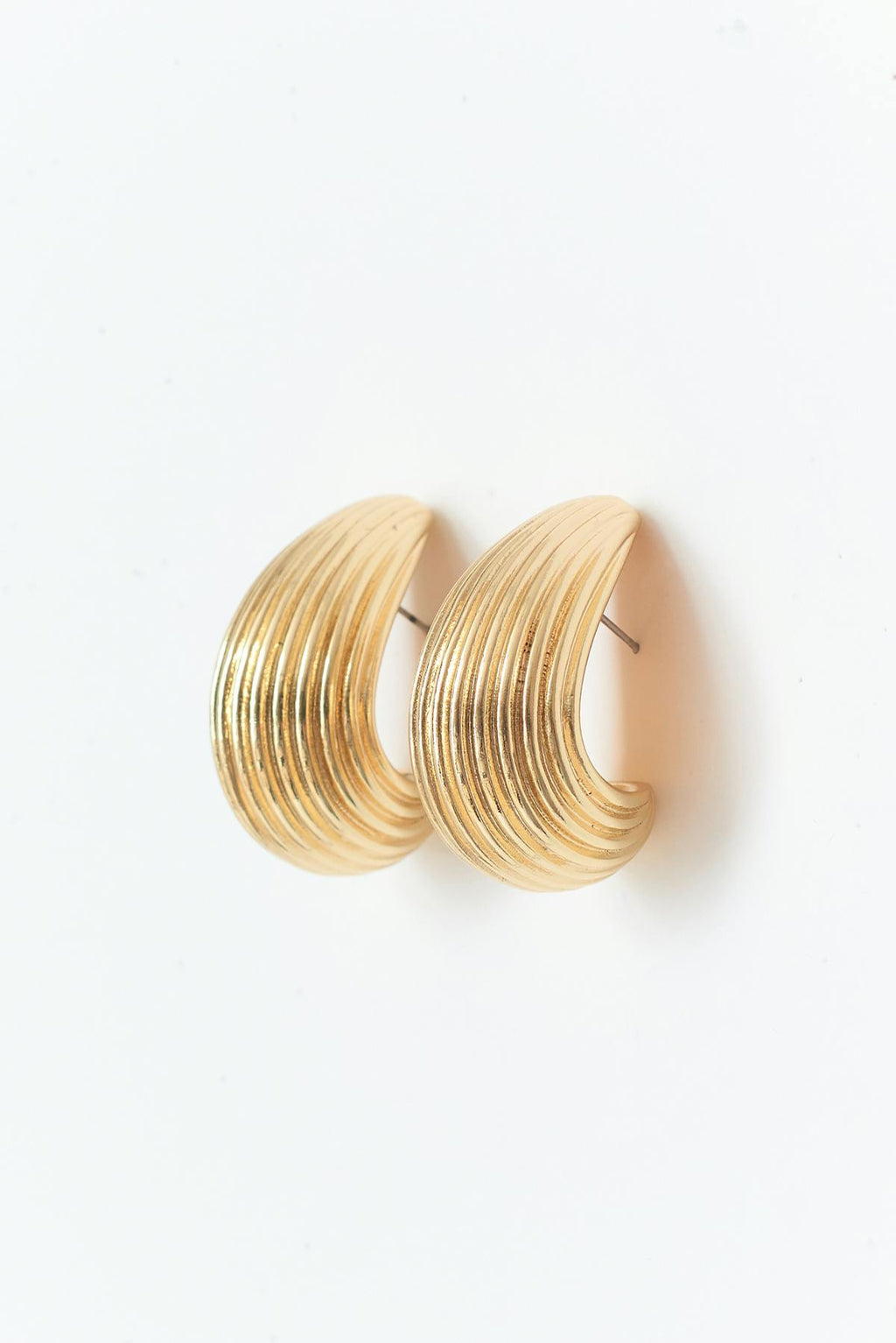 Drop earrings