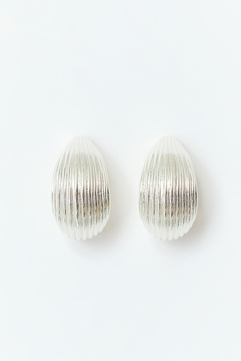 Drop earrings