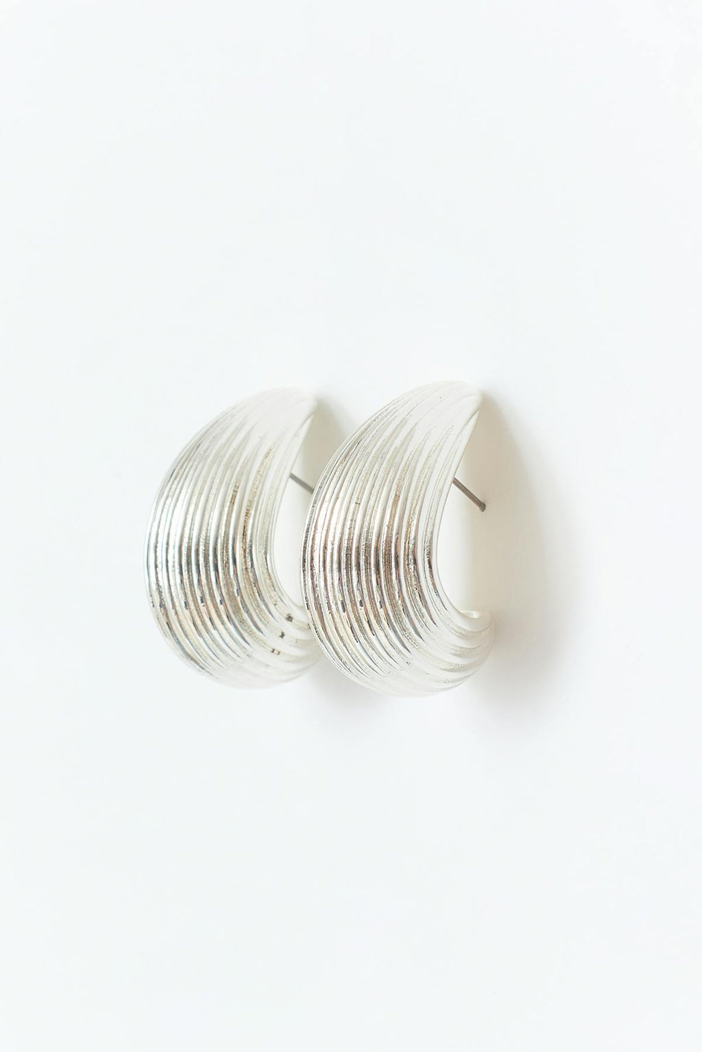 Drop earrings