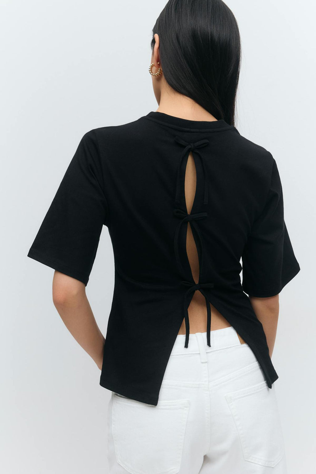 Tie back top