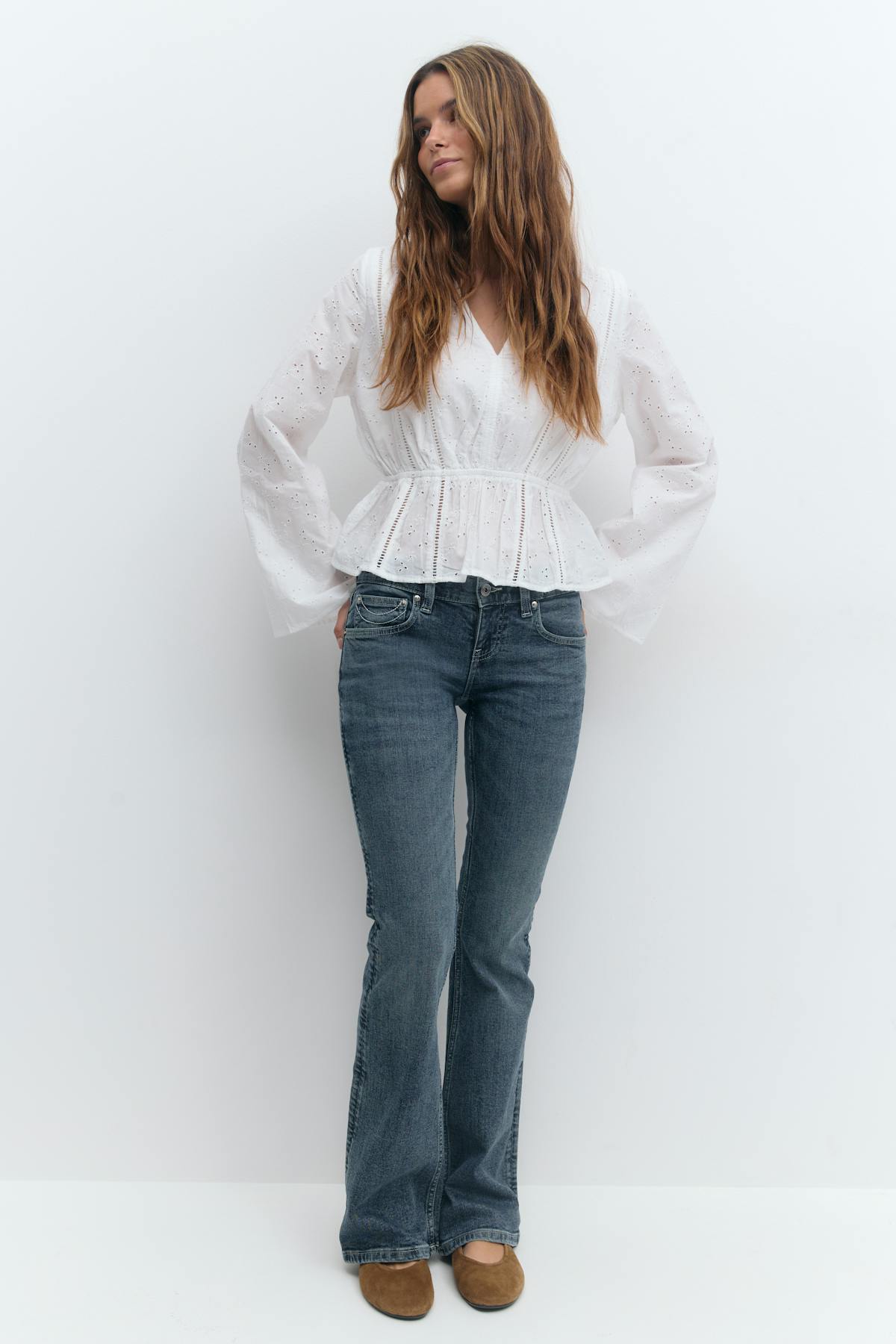 Ultra low bootcut jeans