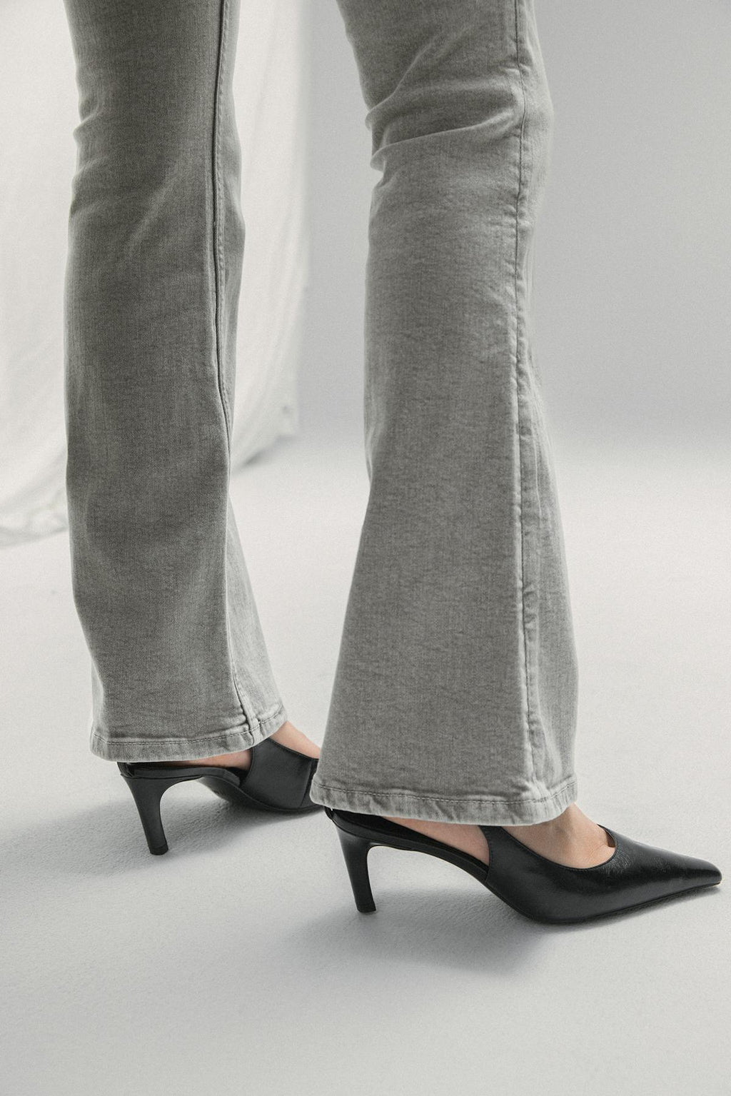 Ultra low bootcut jeans
