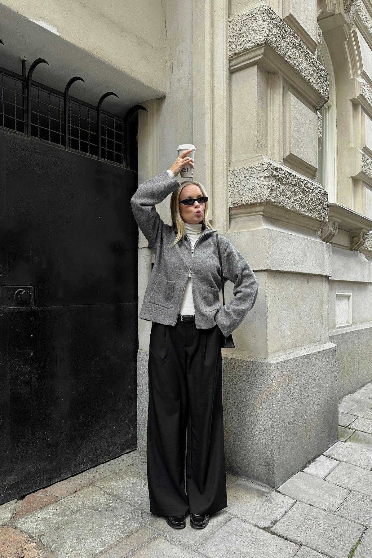Mid wide pleated trousers