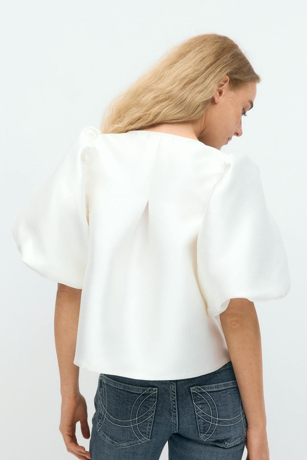 One button puff sleeve blouse