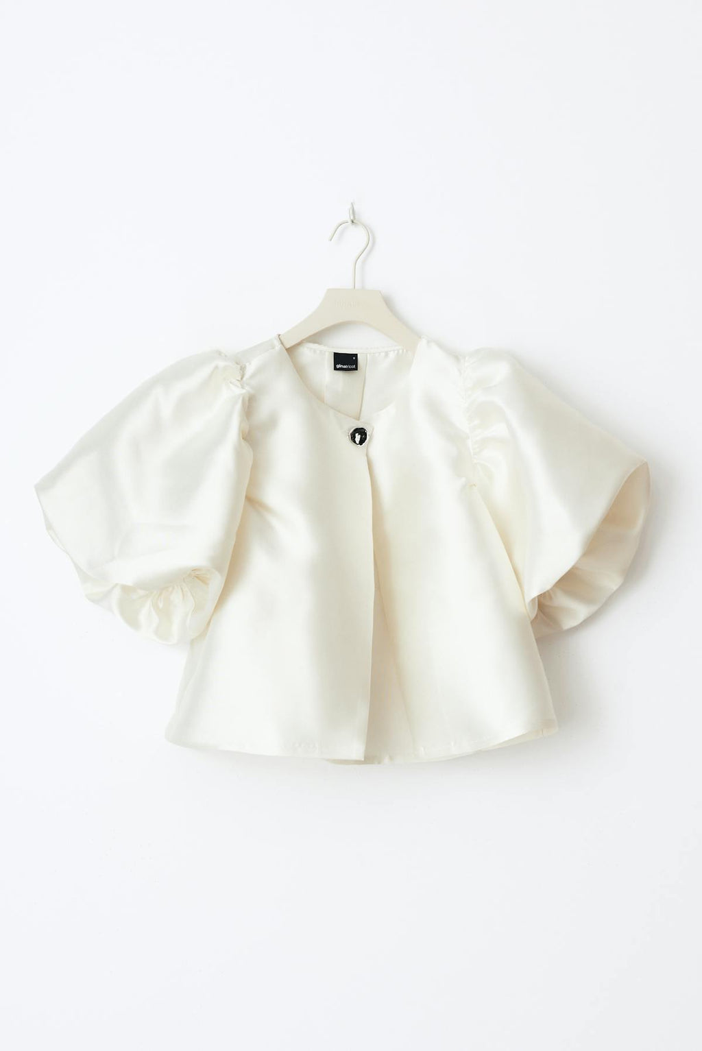One button puff sleeve blouse