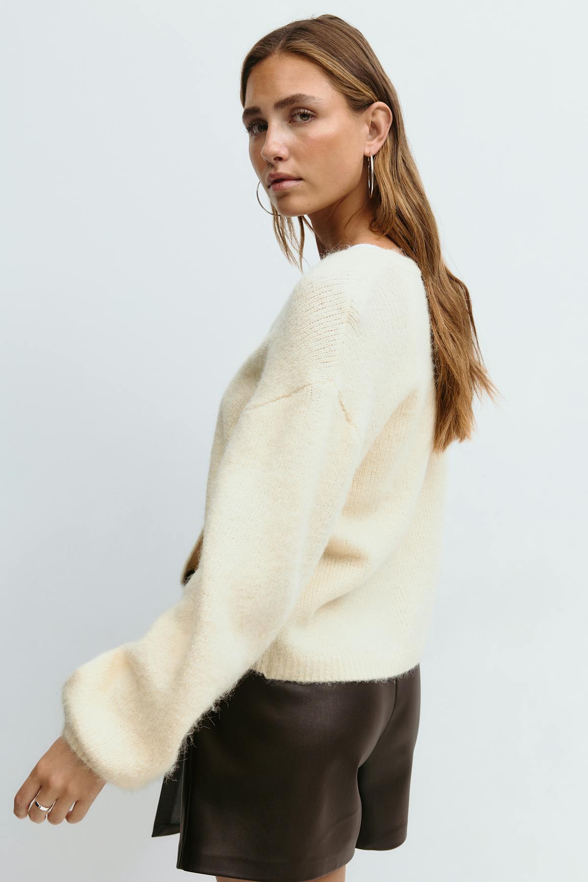V-neck knitted cardigan