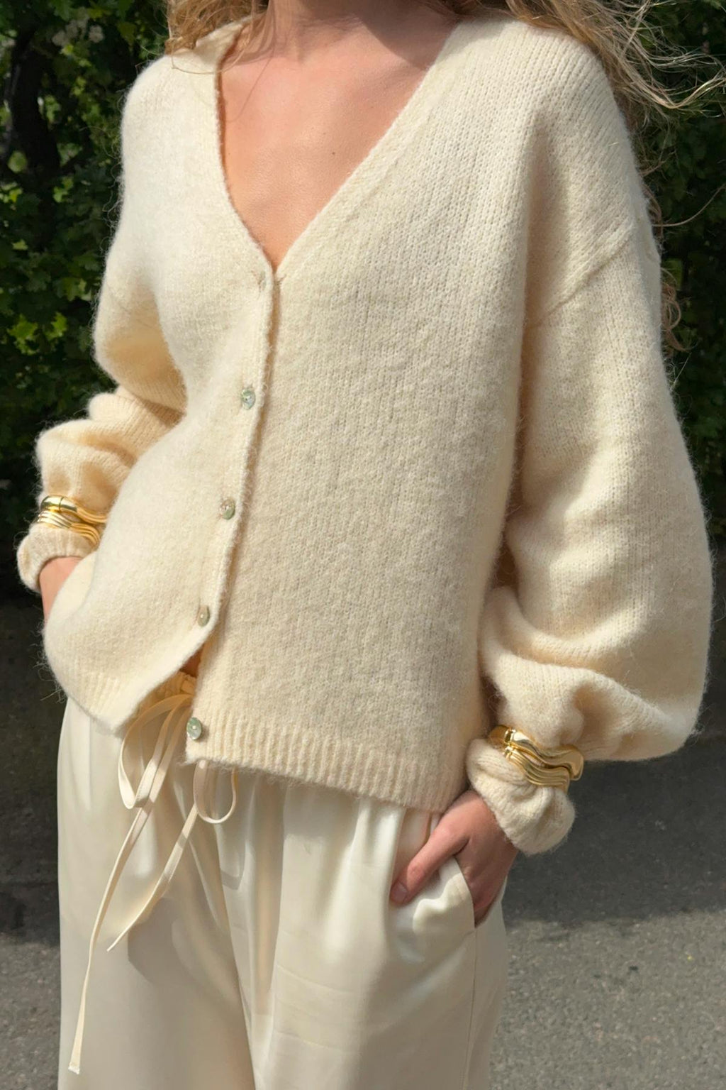 V-neck knitted cardigan