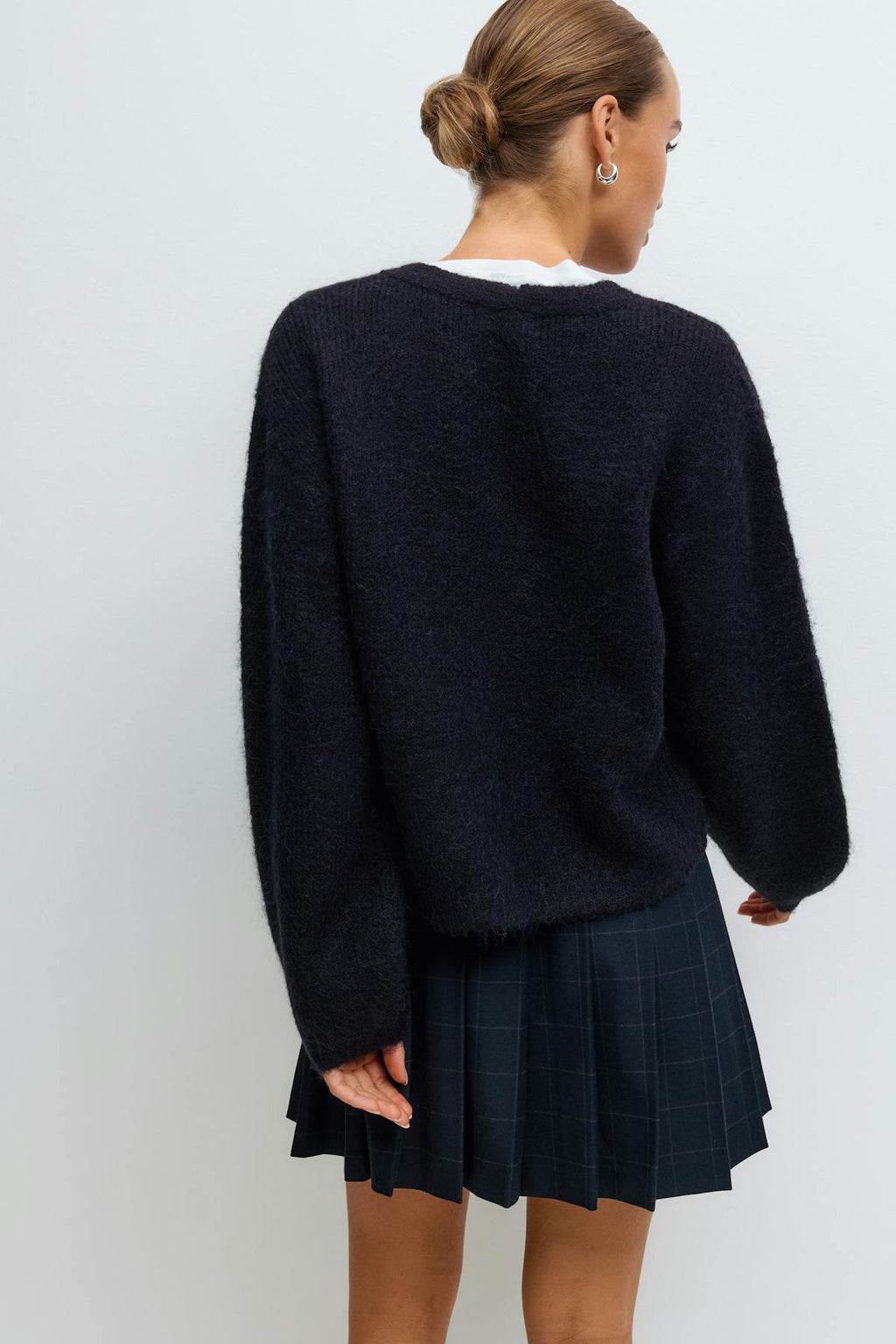 V-neck knitted cardigan