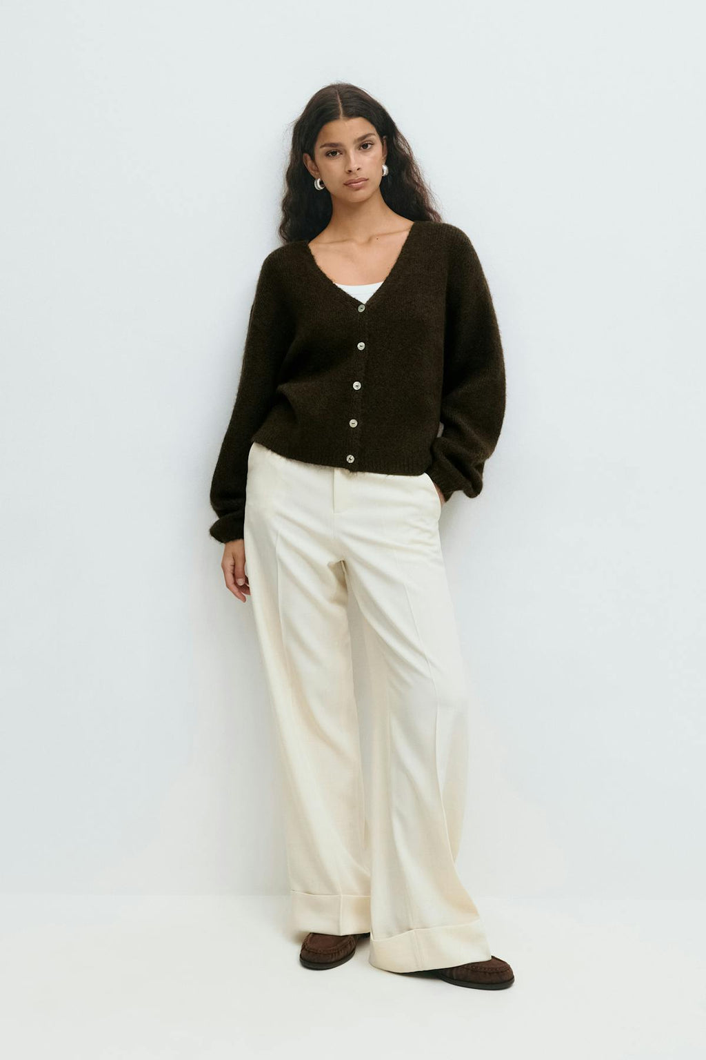 V-neck knitted cardigan
