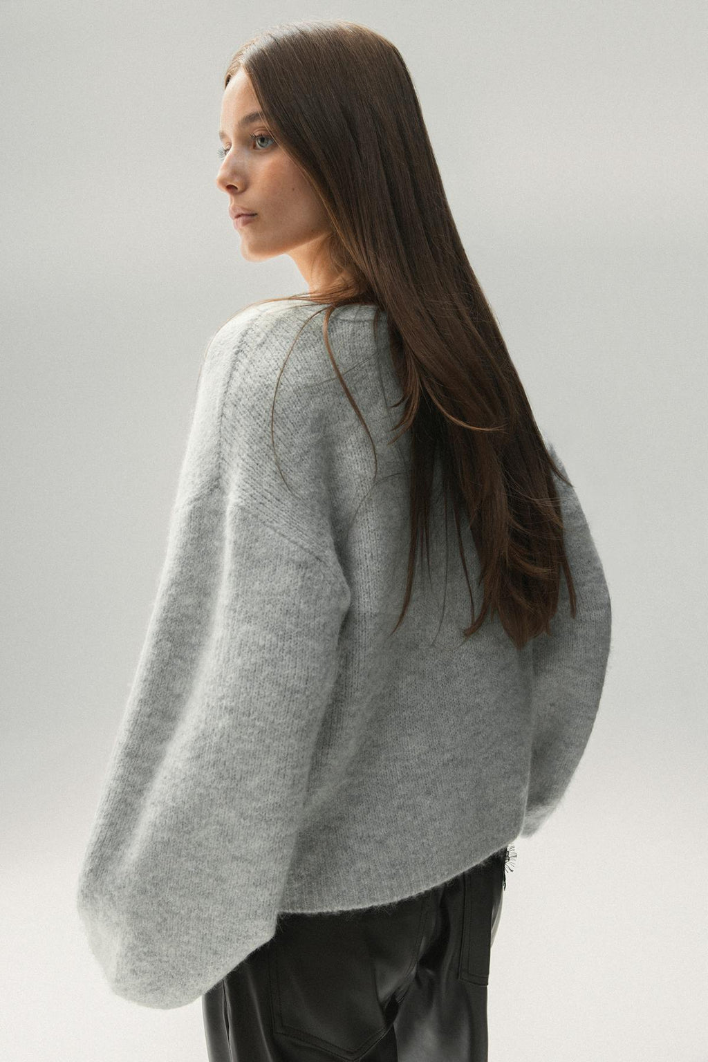 V-neck knitted cardigan