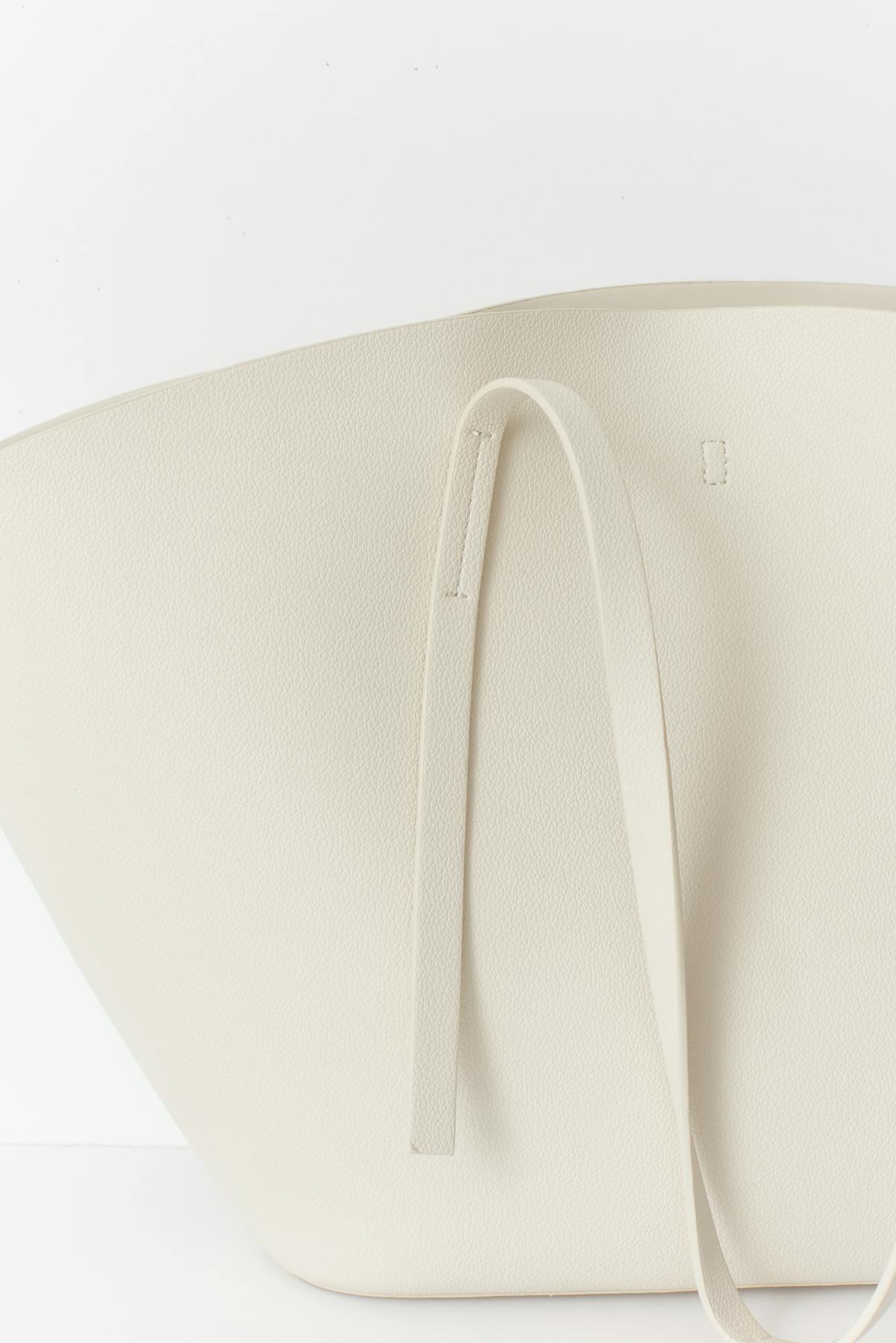 Wide shopper bag