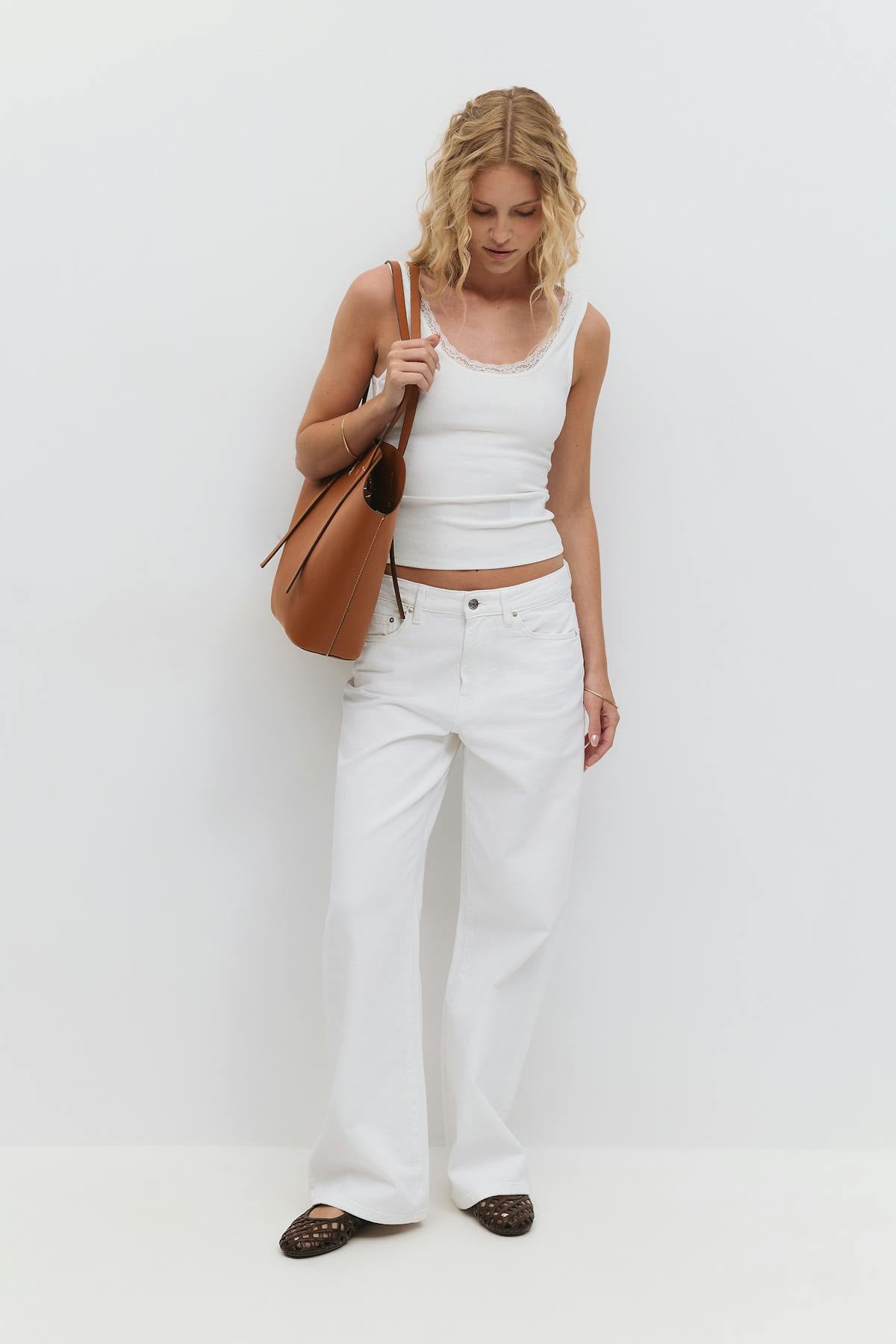 Wide shopper bag