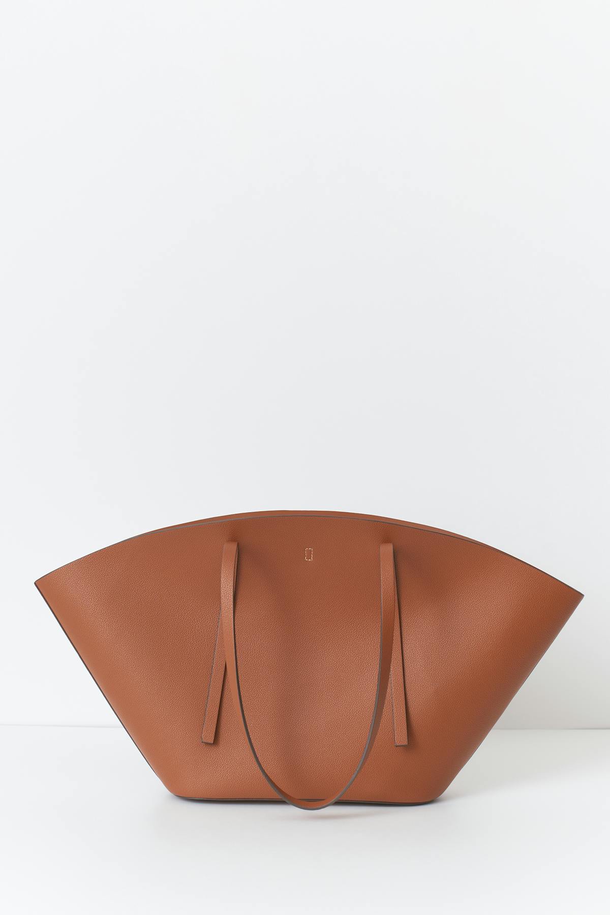 Wide shopper bag