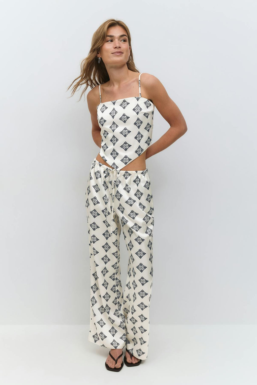 Drawstring satin trousers