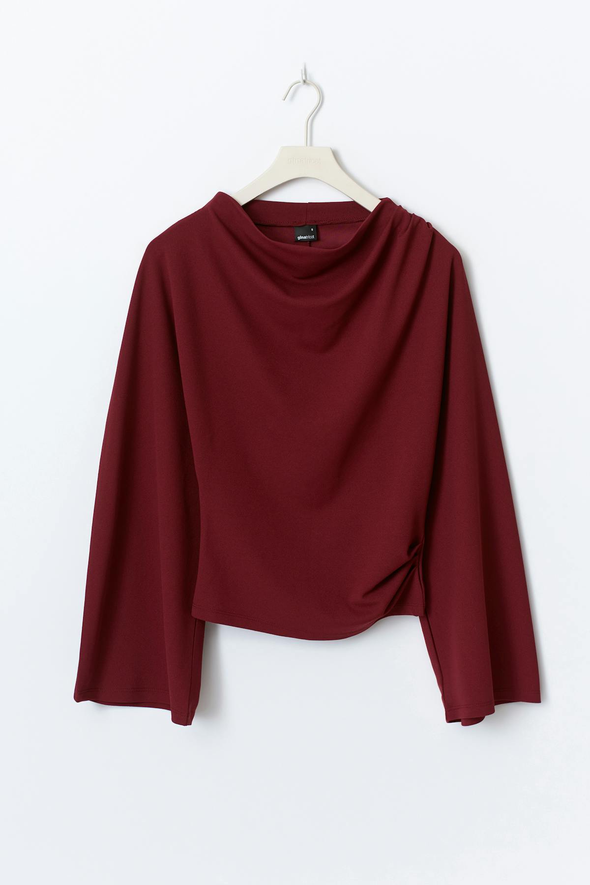 Drapy top