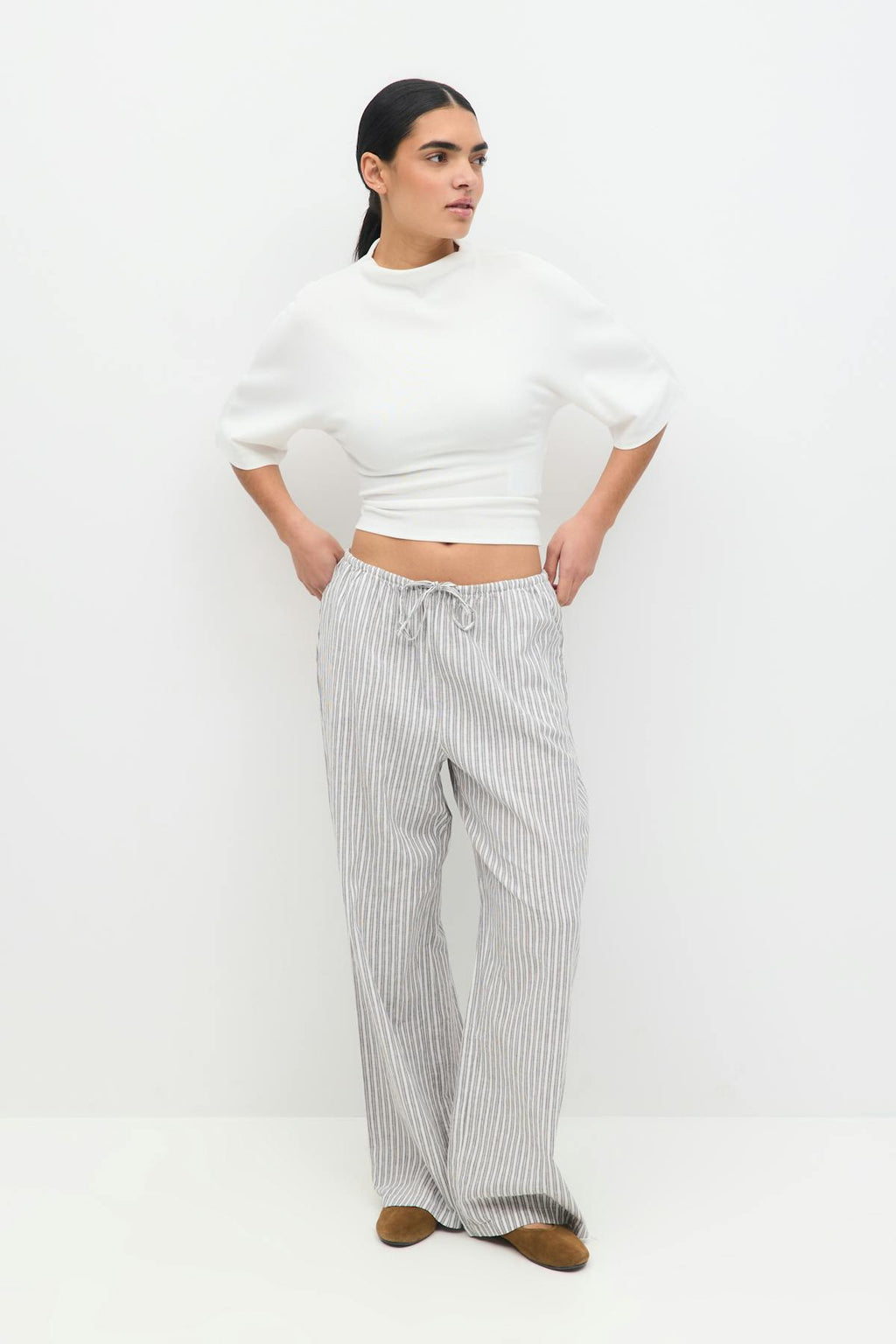 Tie back tee
