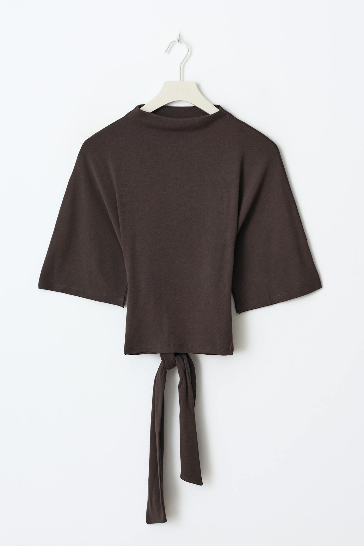 Tie back tee