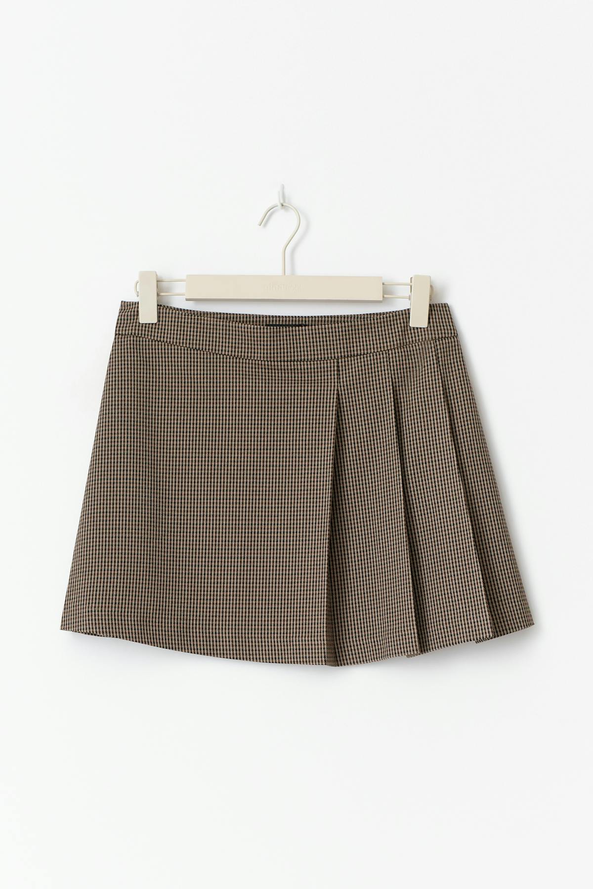 Pleated skirt