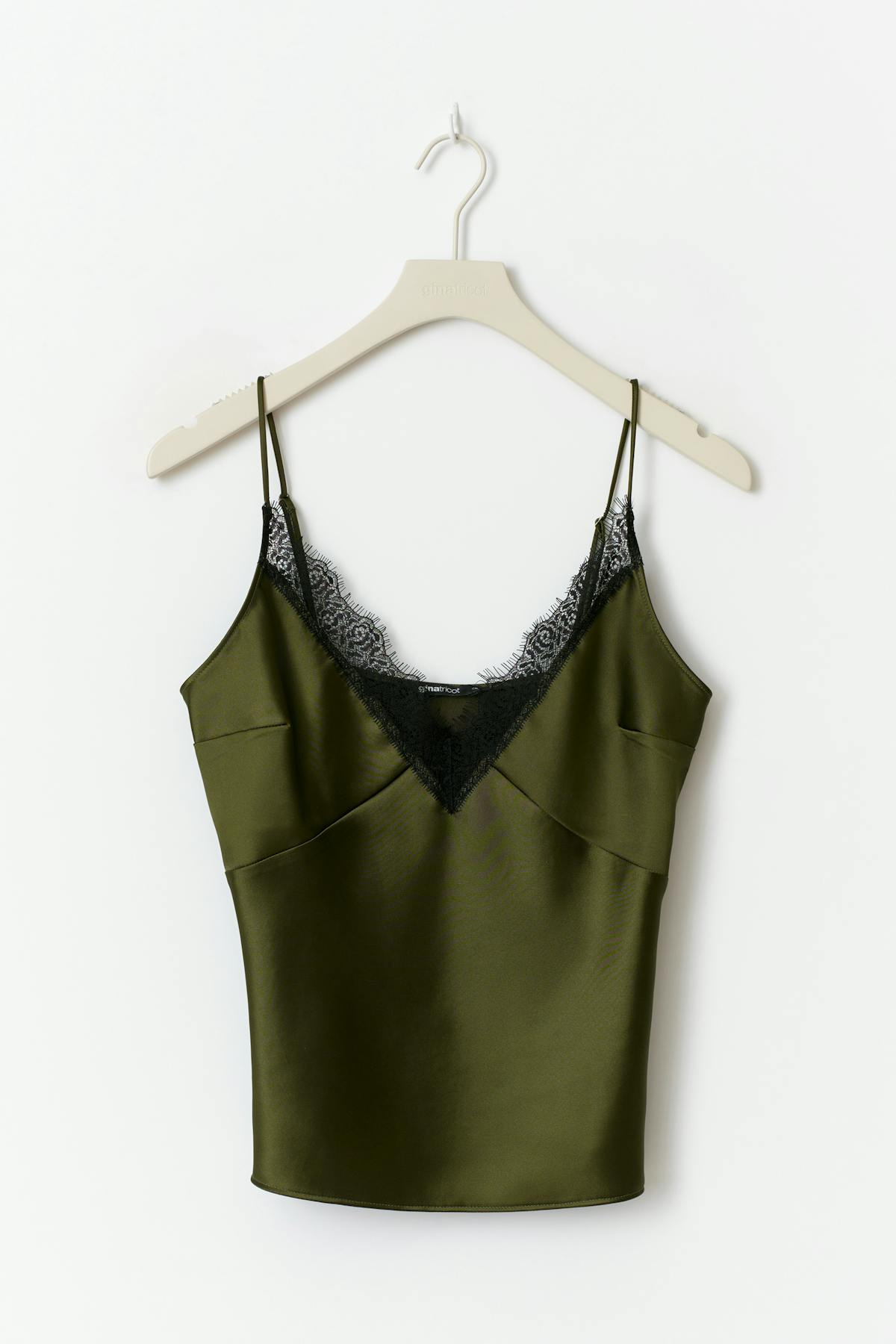 Lace singlet