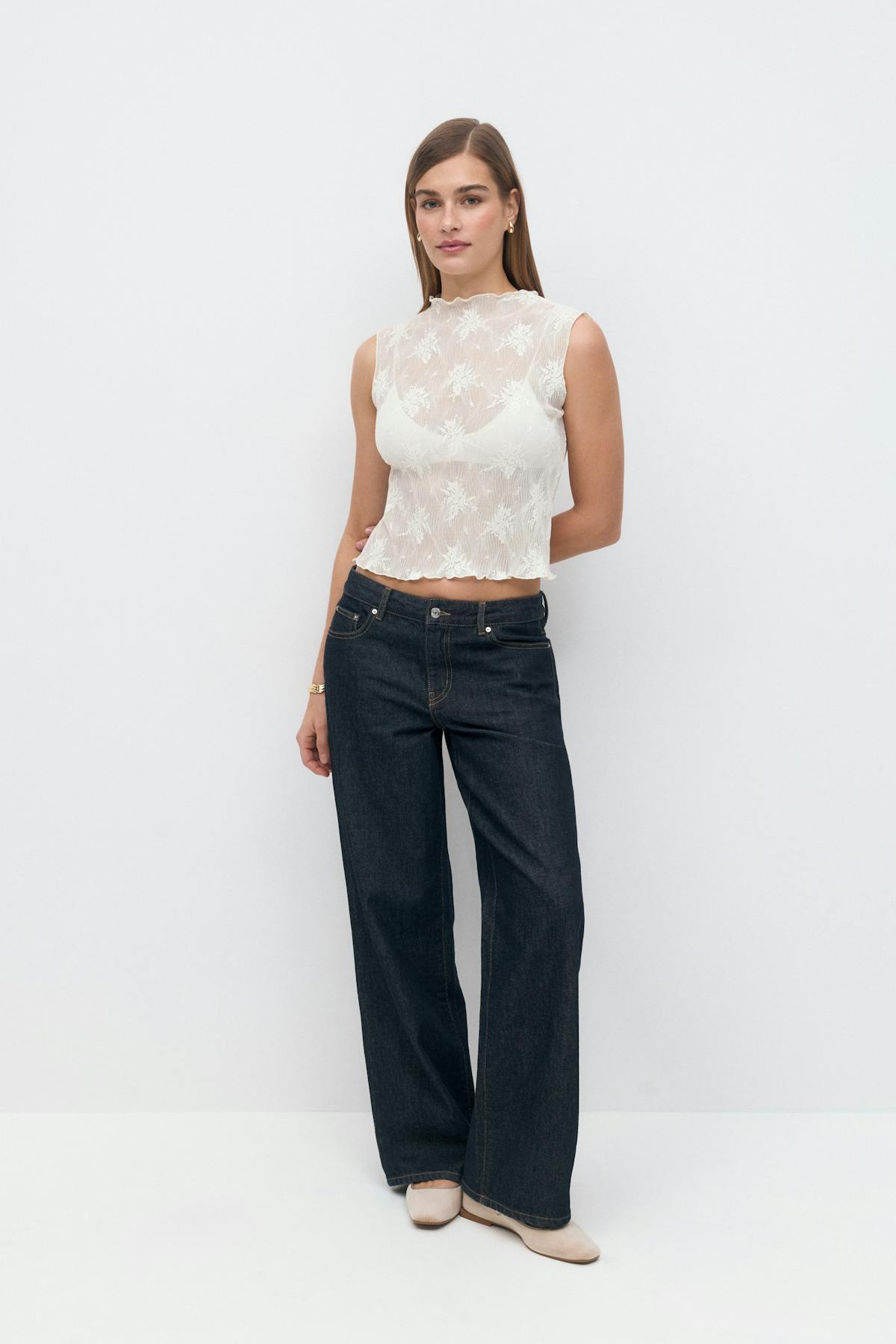 Funnel neck lace top