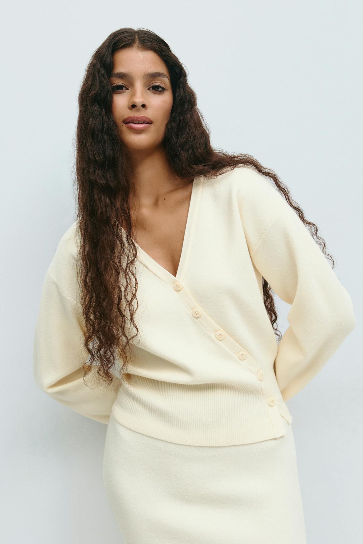 Asymmetric knitted cardigan