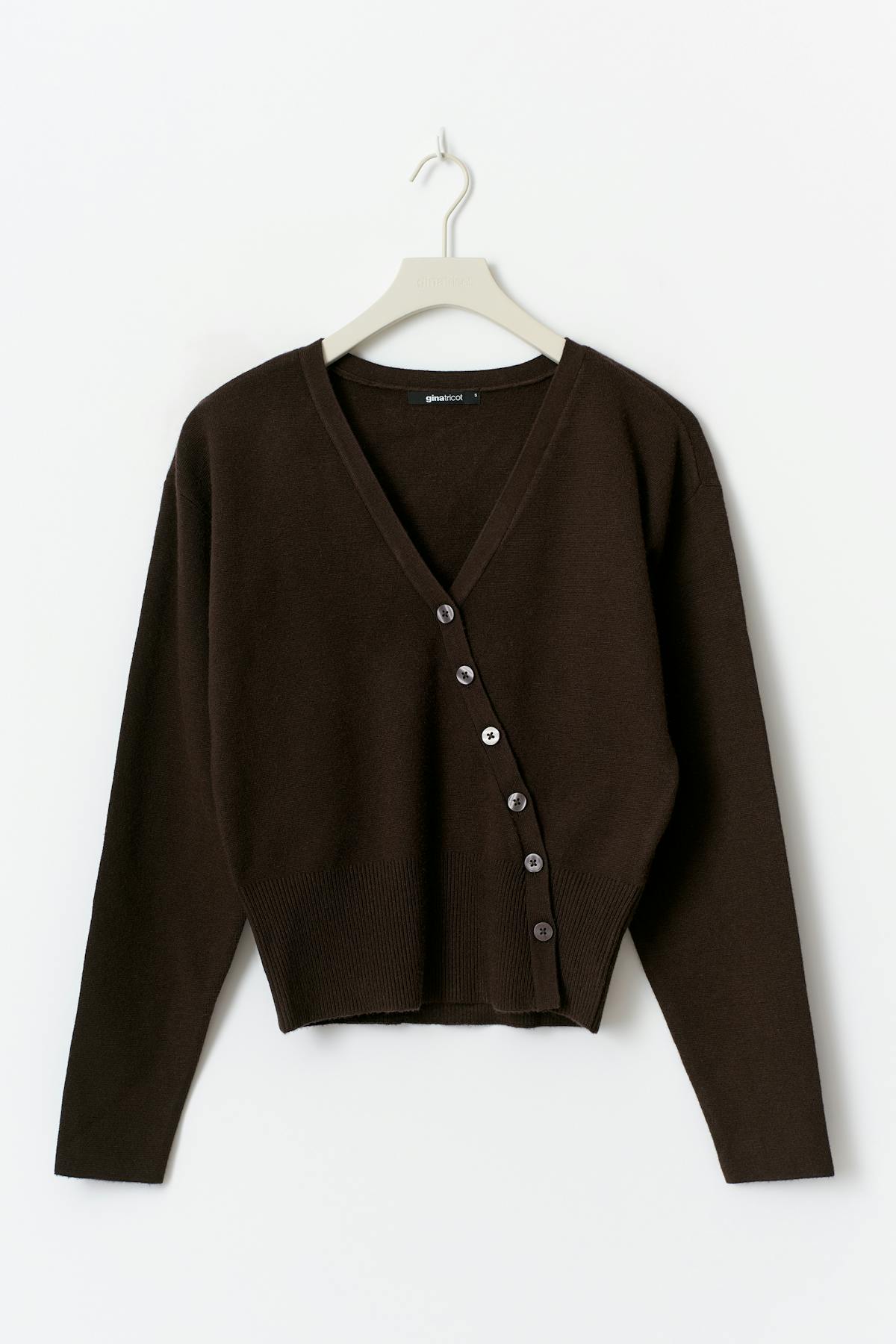 Asymmetric knitted cardigan