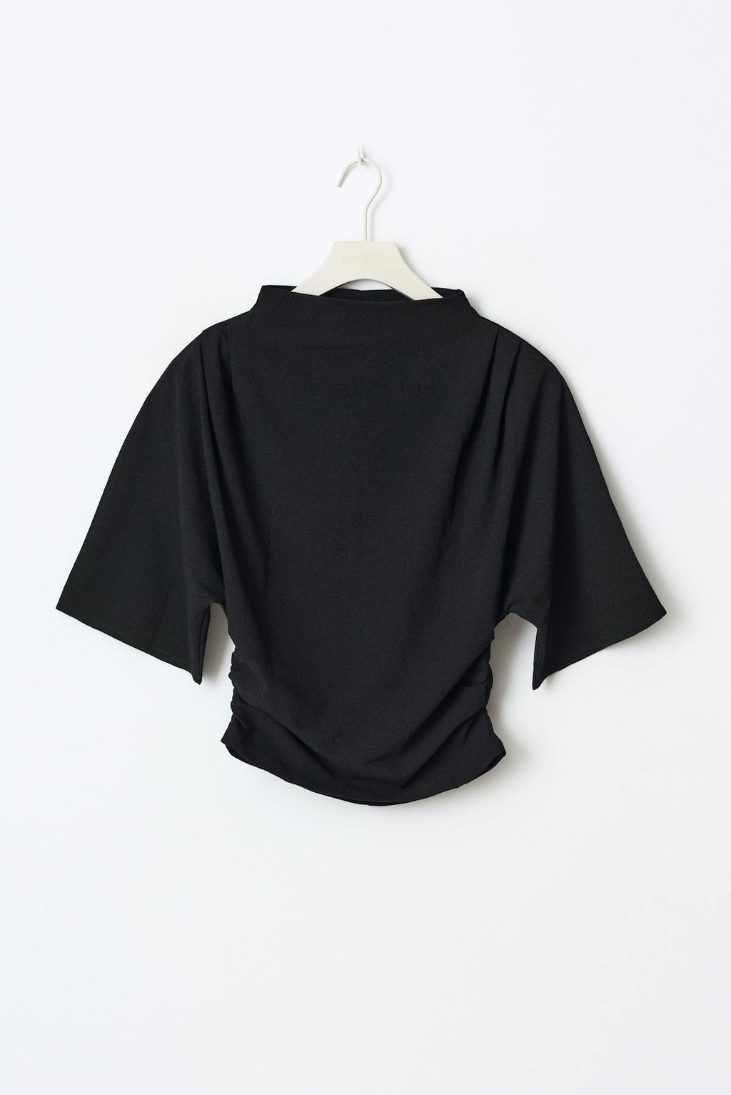 Drapy top