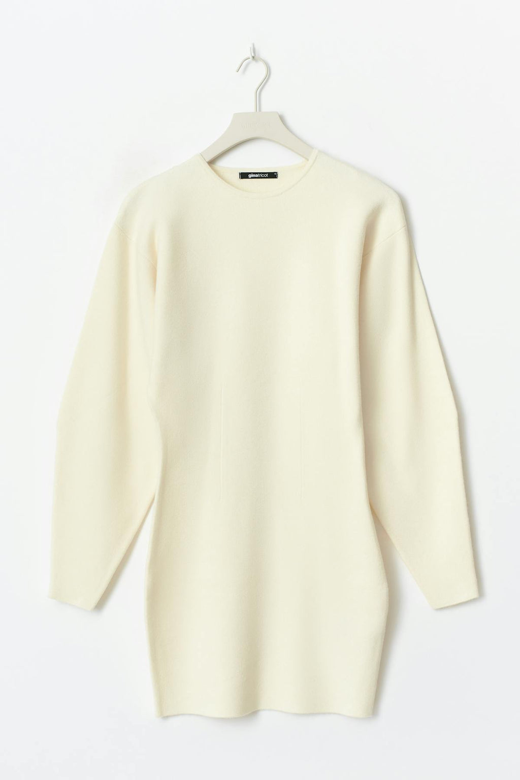 Shaped knitted dress