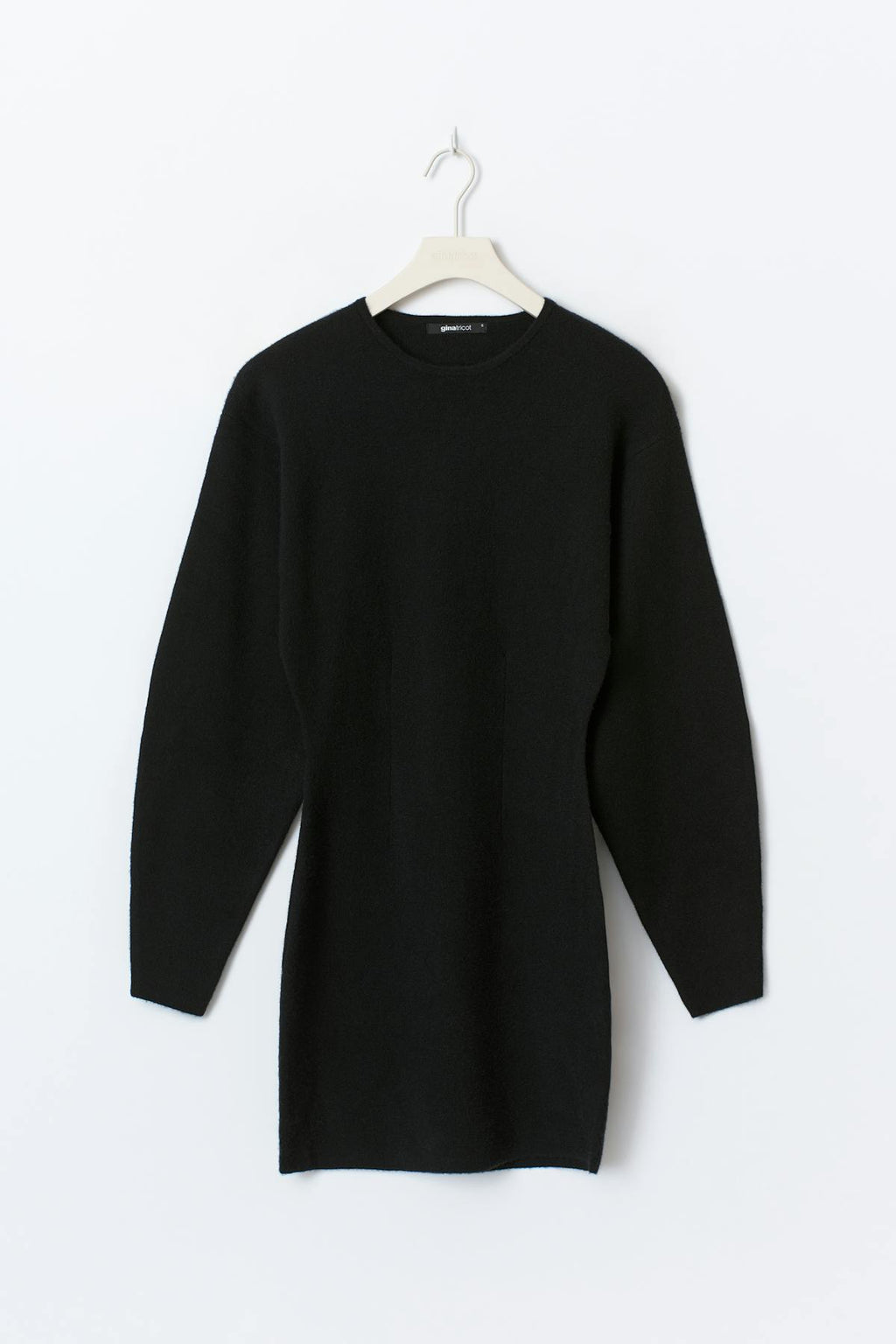 Shaped knitted dress