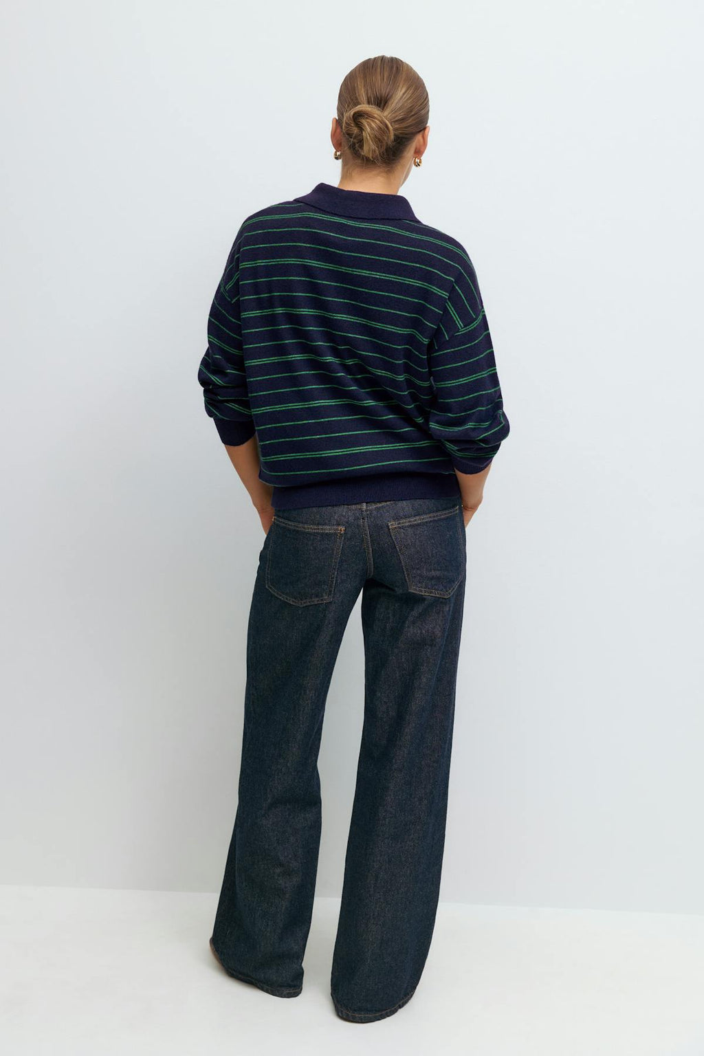 Striped collar knitted sweater