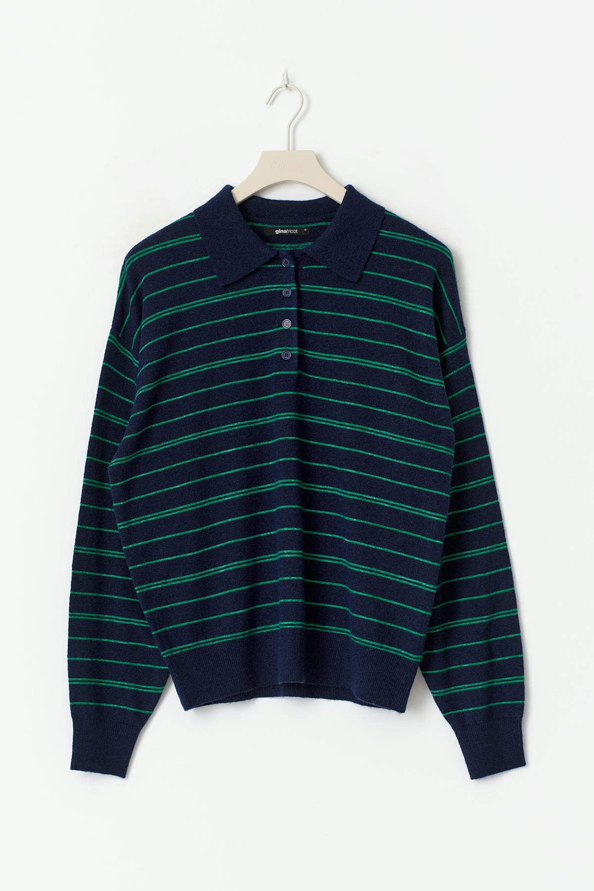 Striped collar knitted sweater