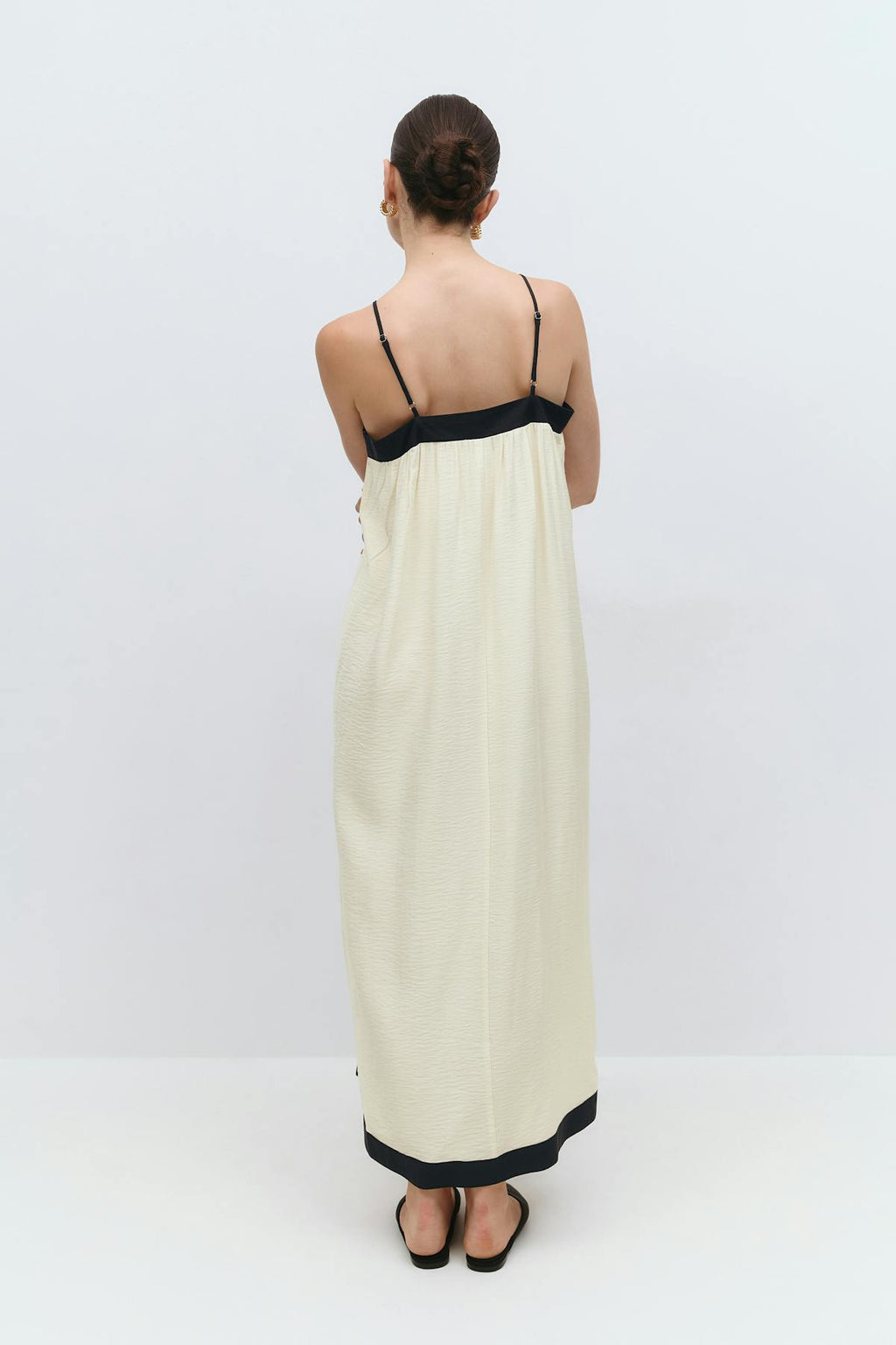 Contrast maxi dress
