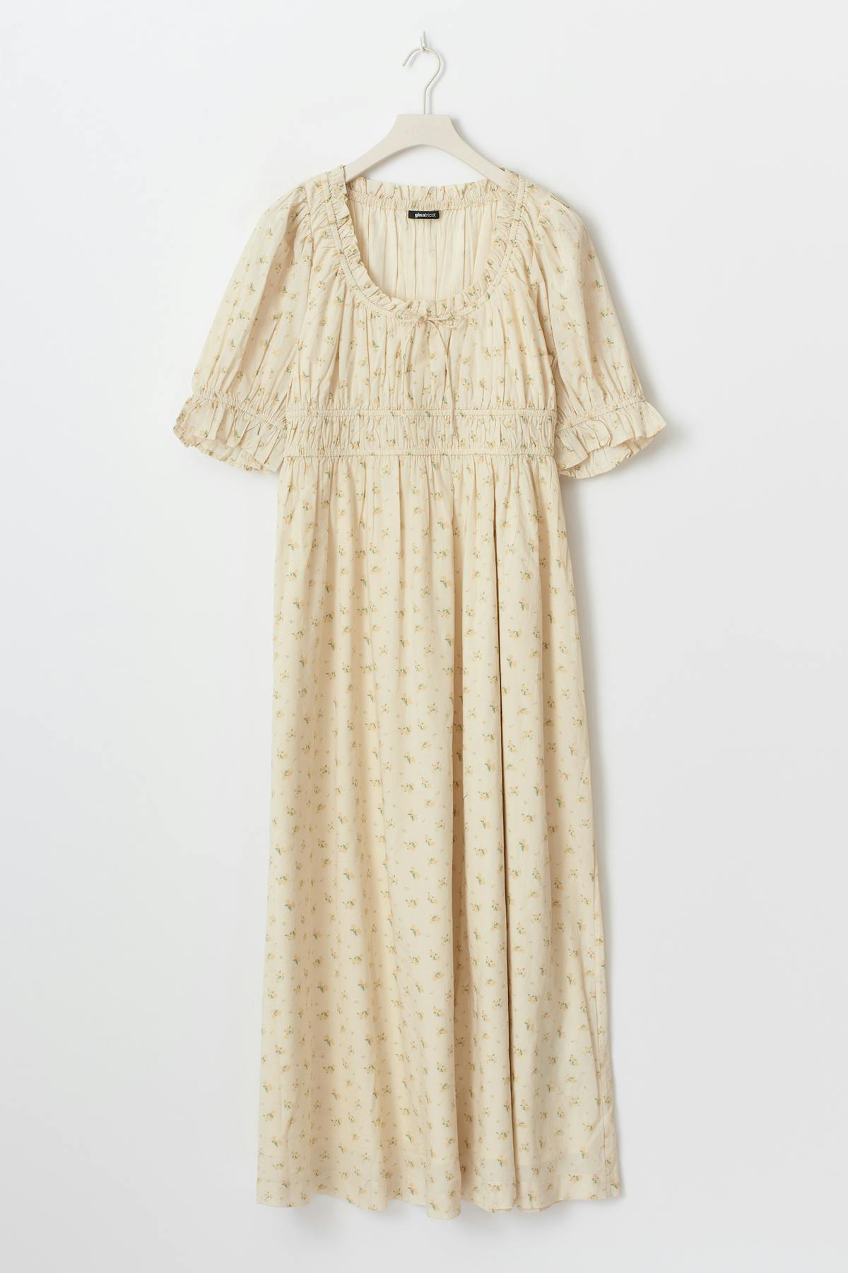 Puff sleeve dress