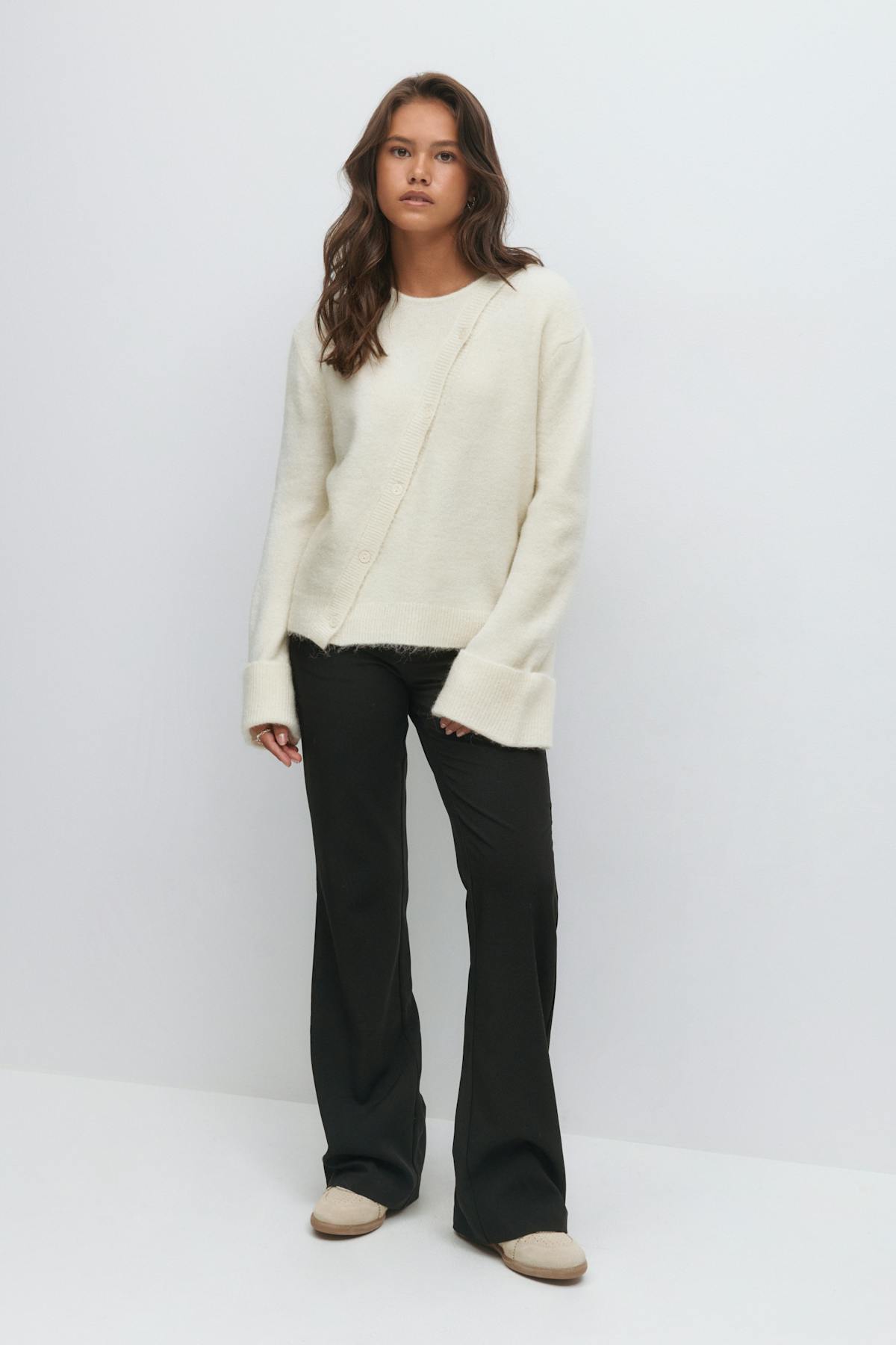 Y knitted sweater