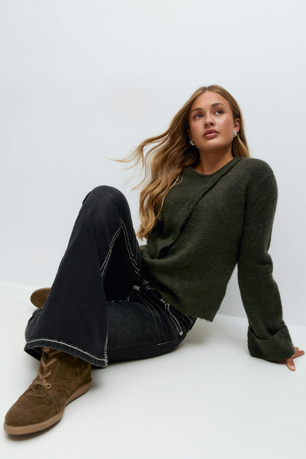 Y knitted sweater
