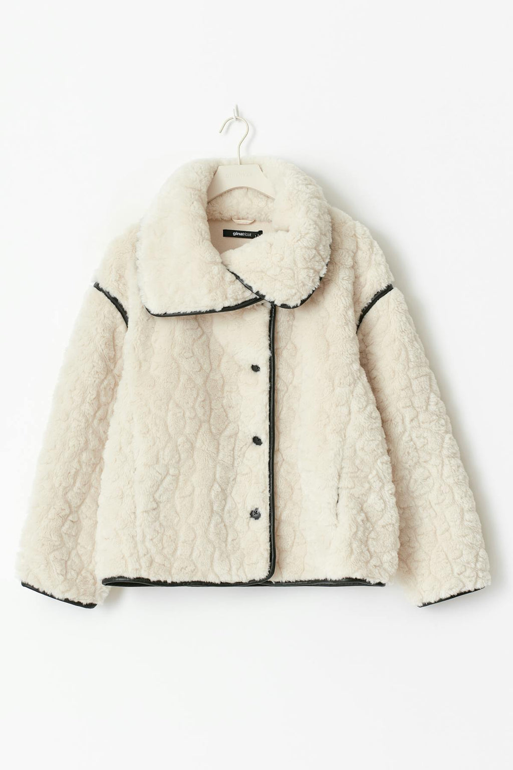 Faux fur bonded short jacket