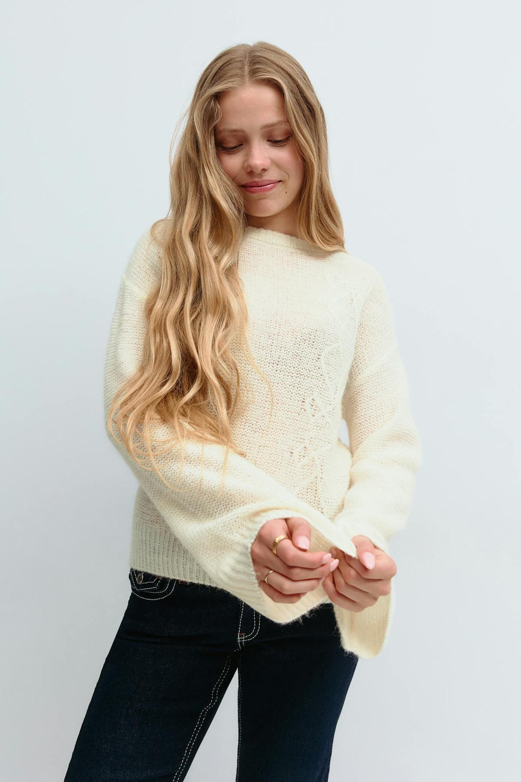 Y knitted sweater