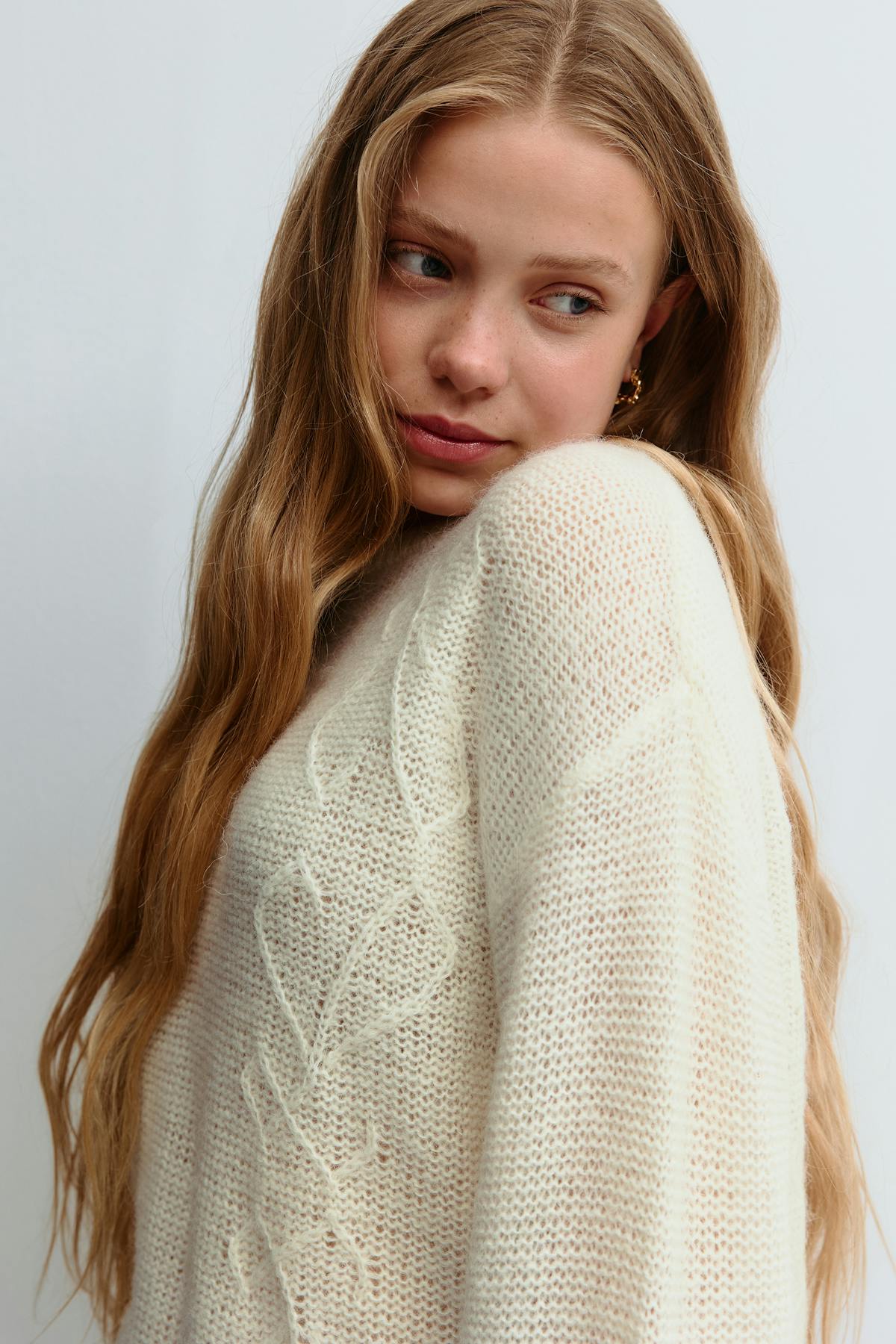 Y knitted sweater