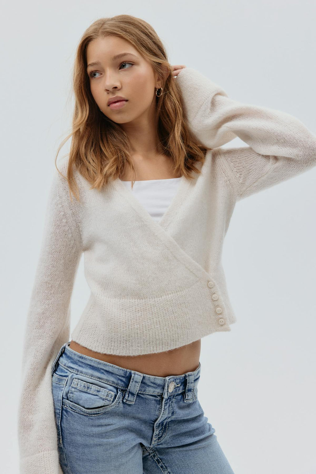 Y v-neck knitted sweater