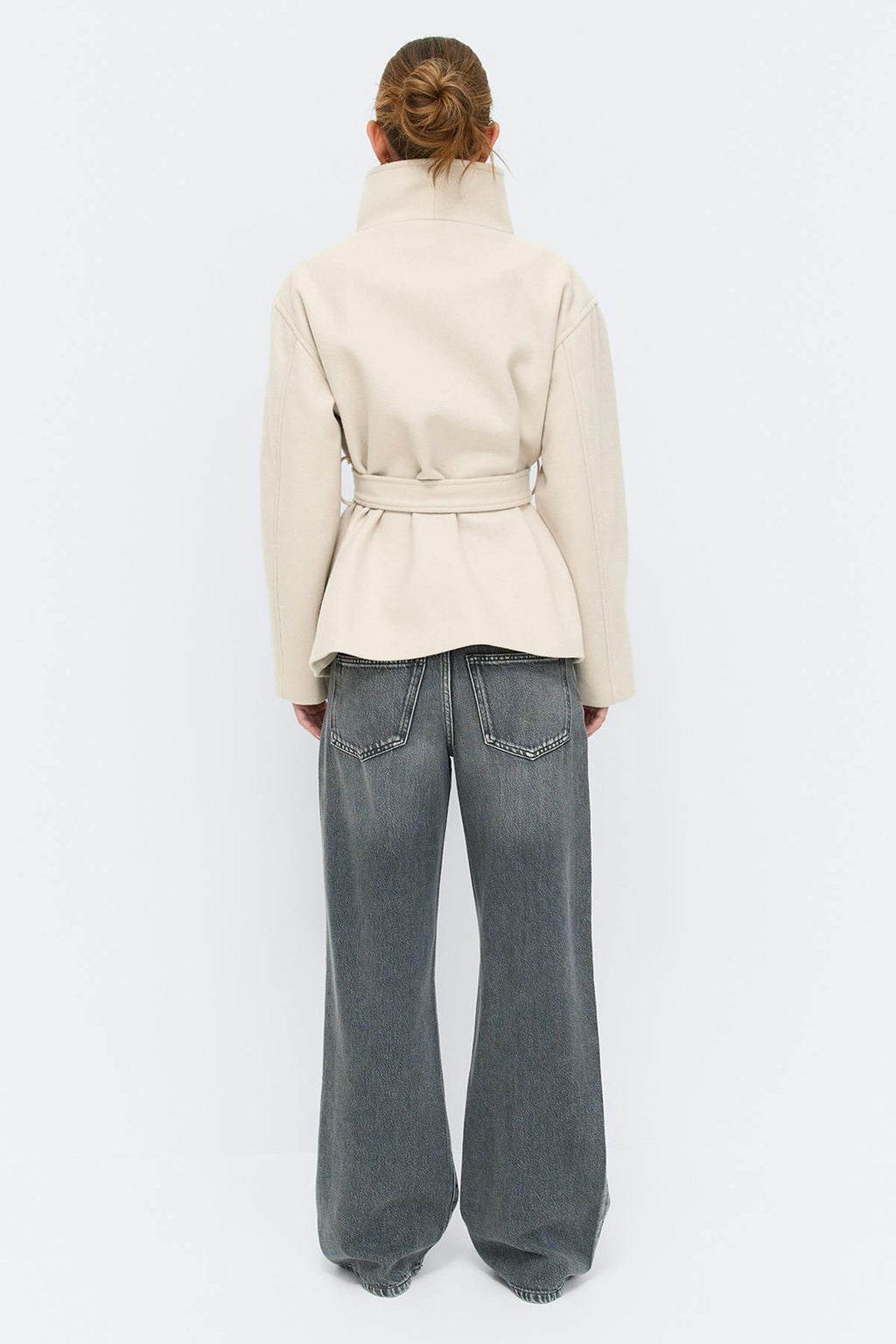 High neck short jacket