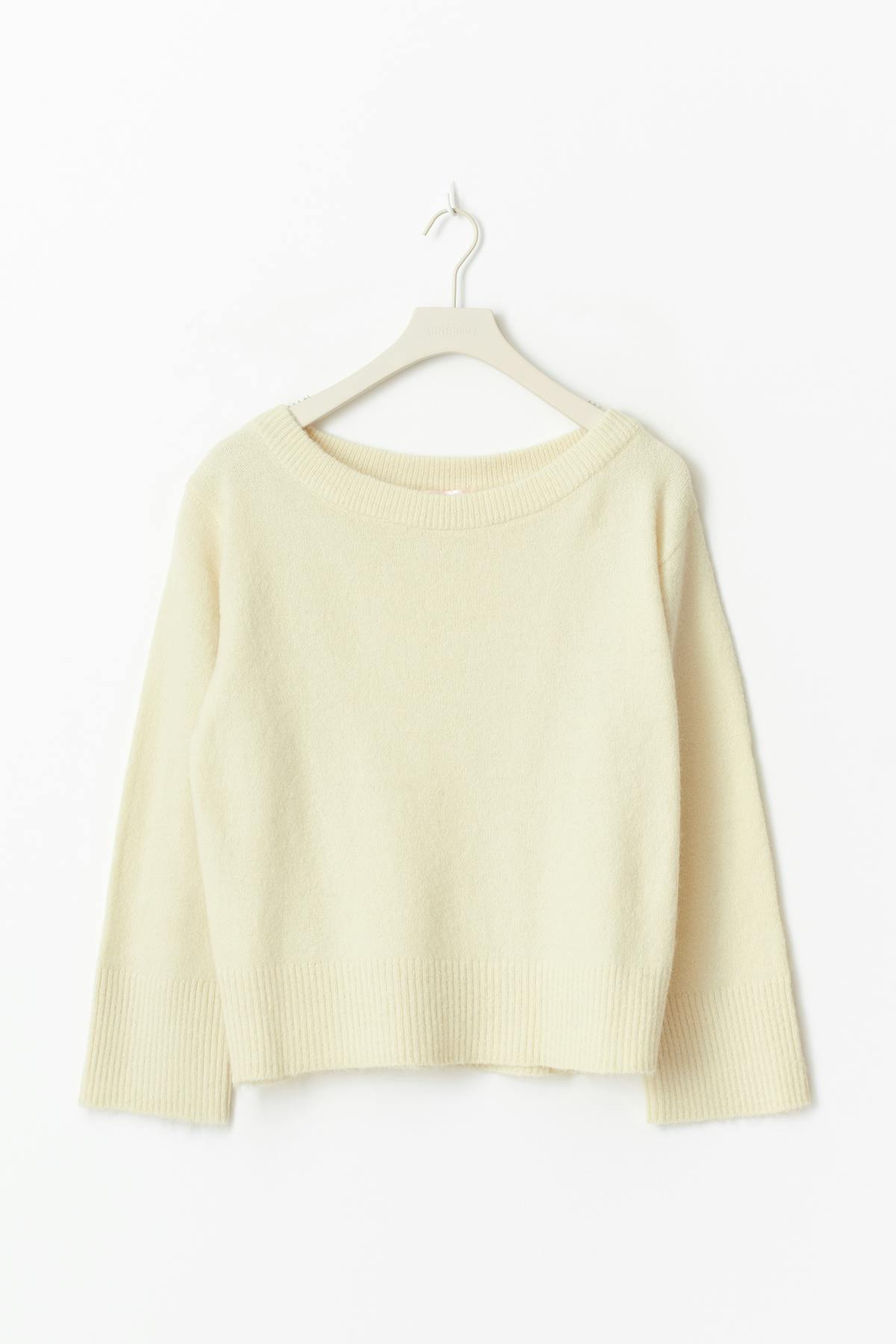 Y oversized knitted sweater