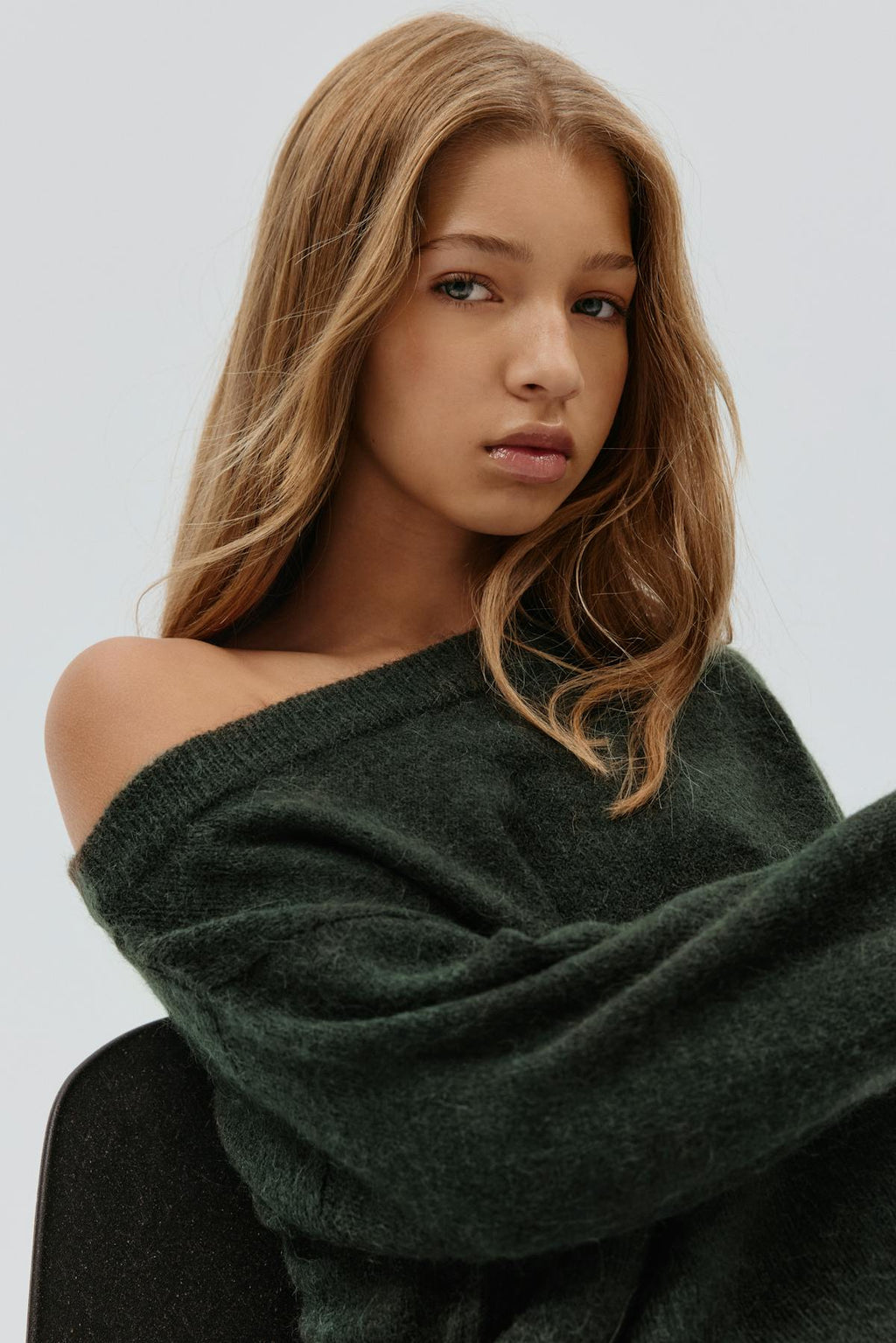 Y oversized knitted sweater