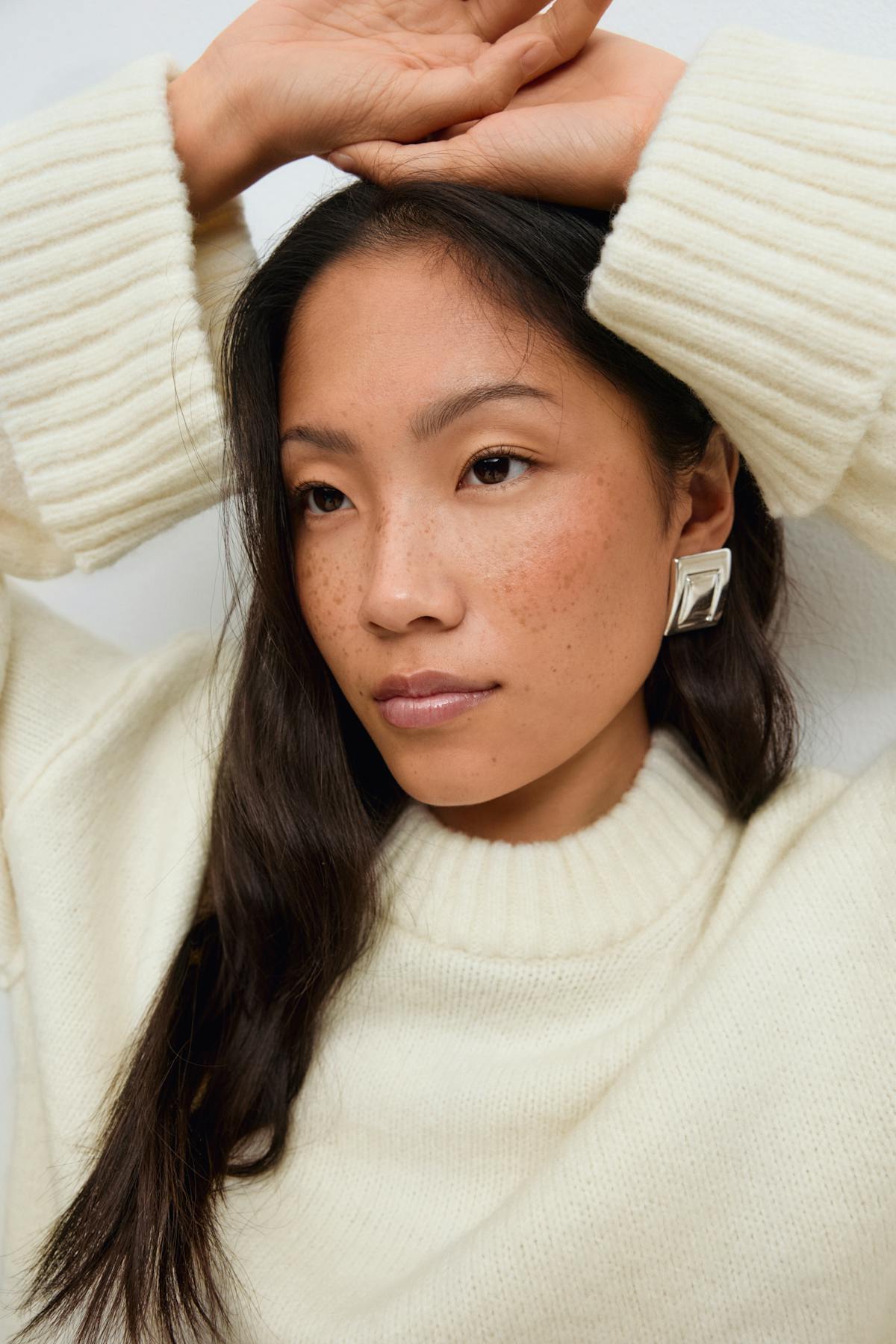 Folded sleeve knitted sweater